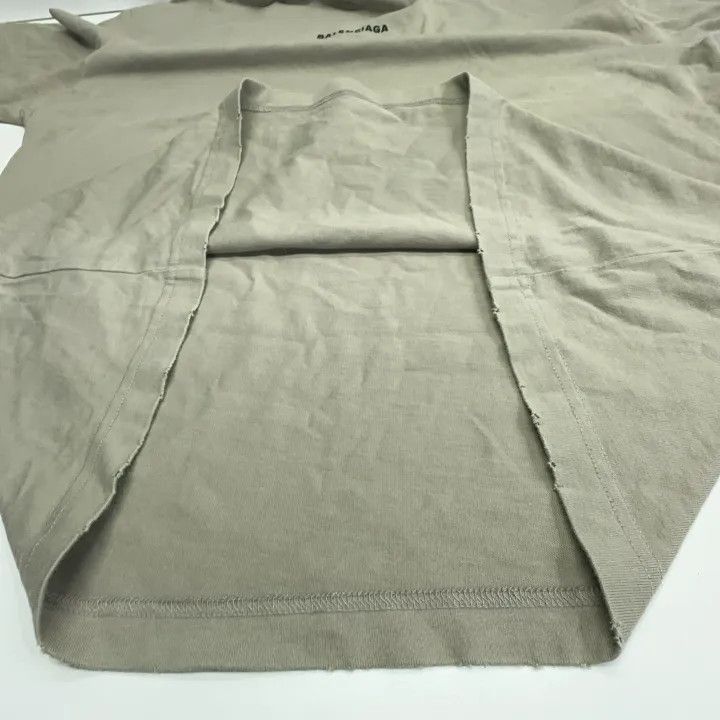 Balenciaga Balenciaga Balenciaga Logo Print Short Sleeve TShirt -2507 Size US L / EU 52-54 / 3 - 6 Thumbnail
