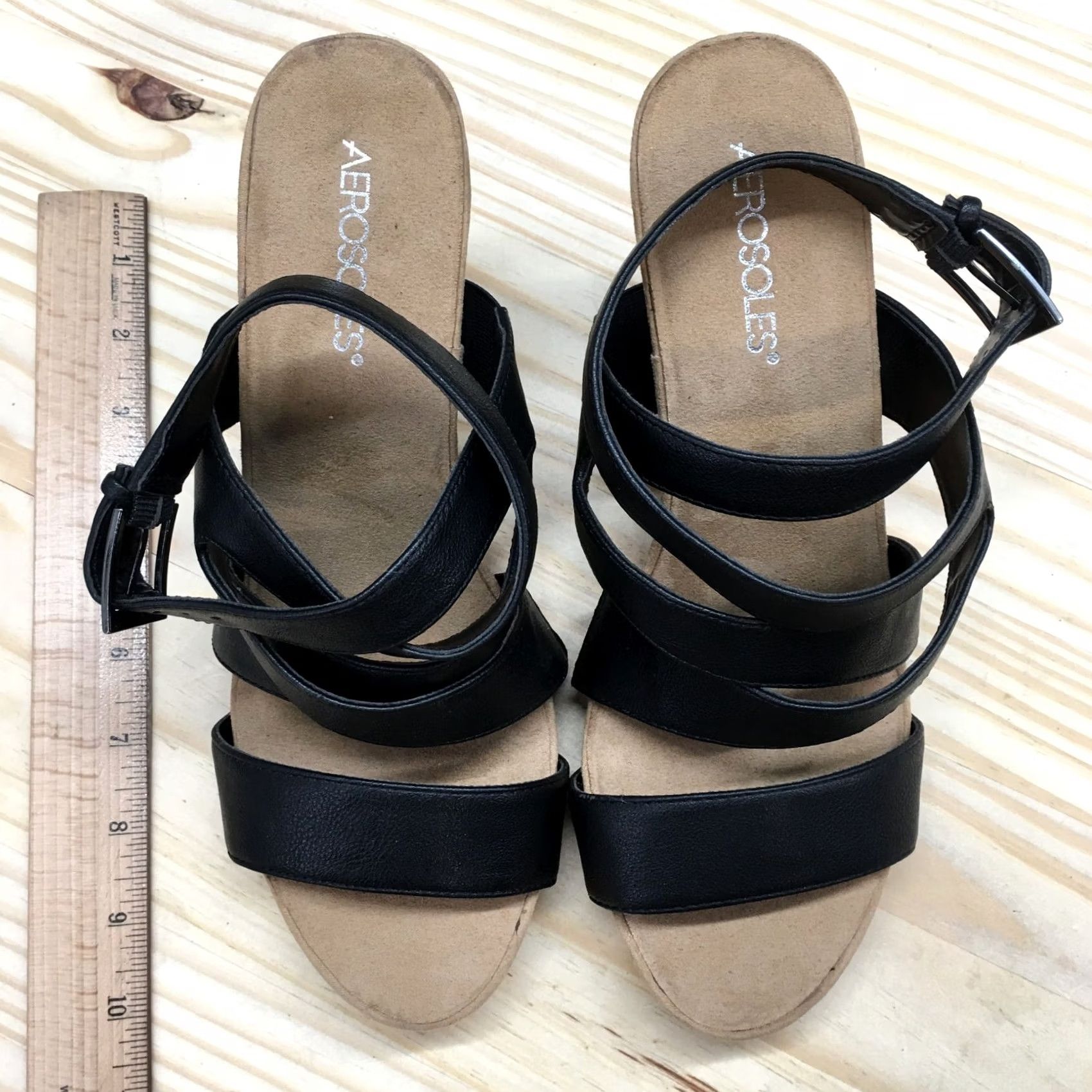 Vintage Aerosoles Sandals Womens 10 M Silver Plush Gladiator Black Casual Wedge Heels Size US 10 / IT 40 - 5 Thumbnail