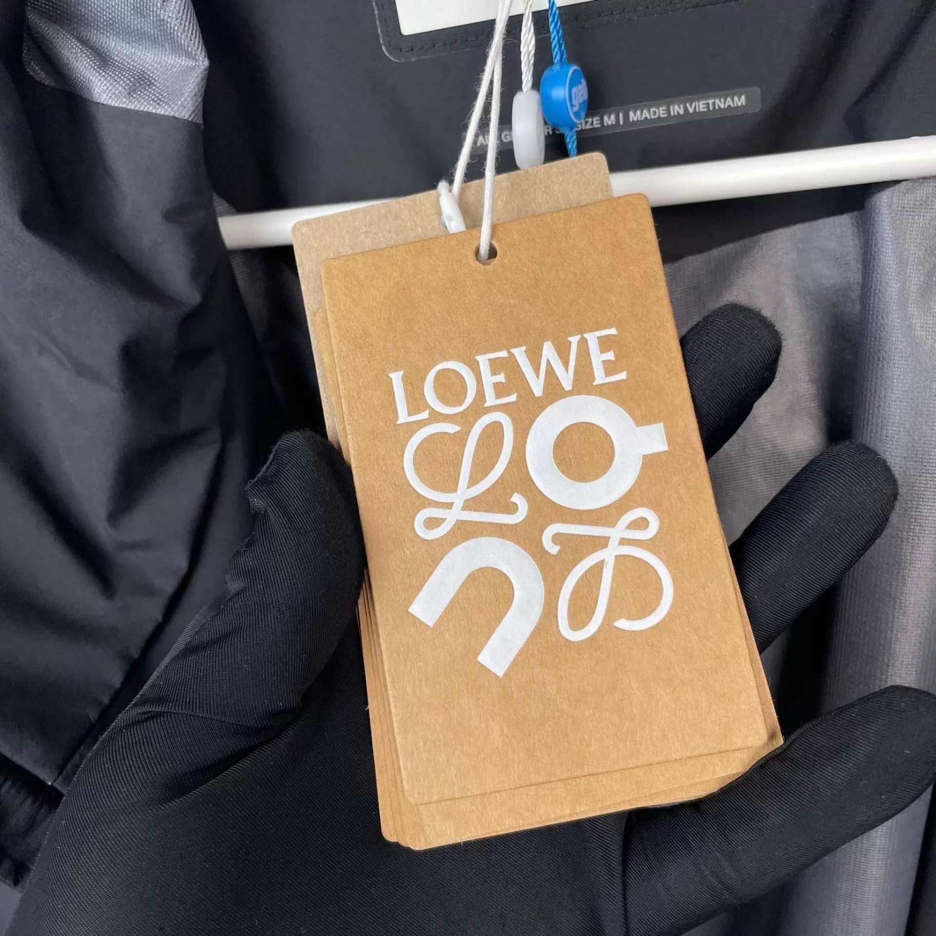 Loewe Loewe black raincoat M new w/ tags box Size US M / EU 48-50 / 2 - 4 Thumbnail
