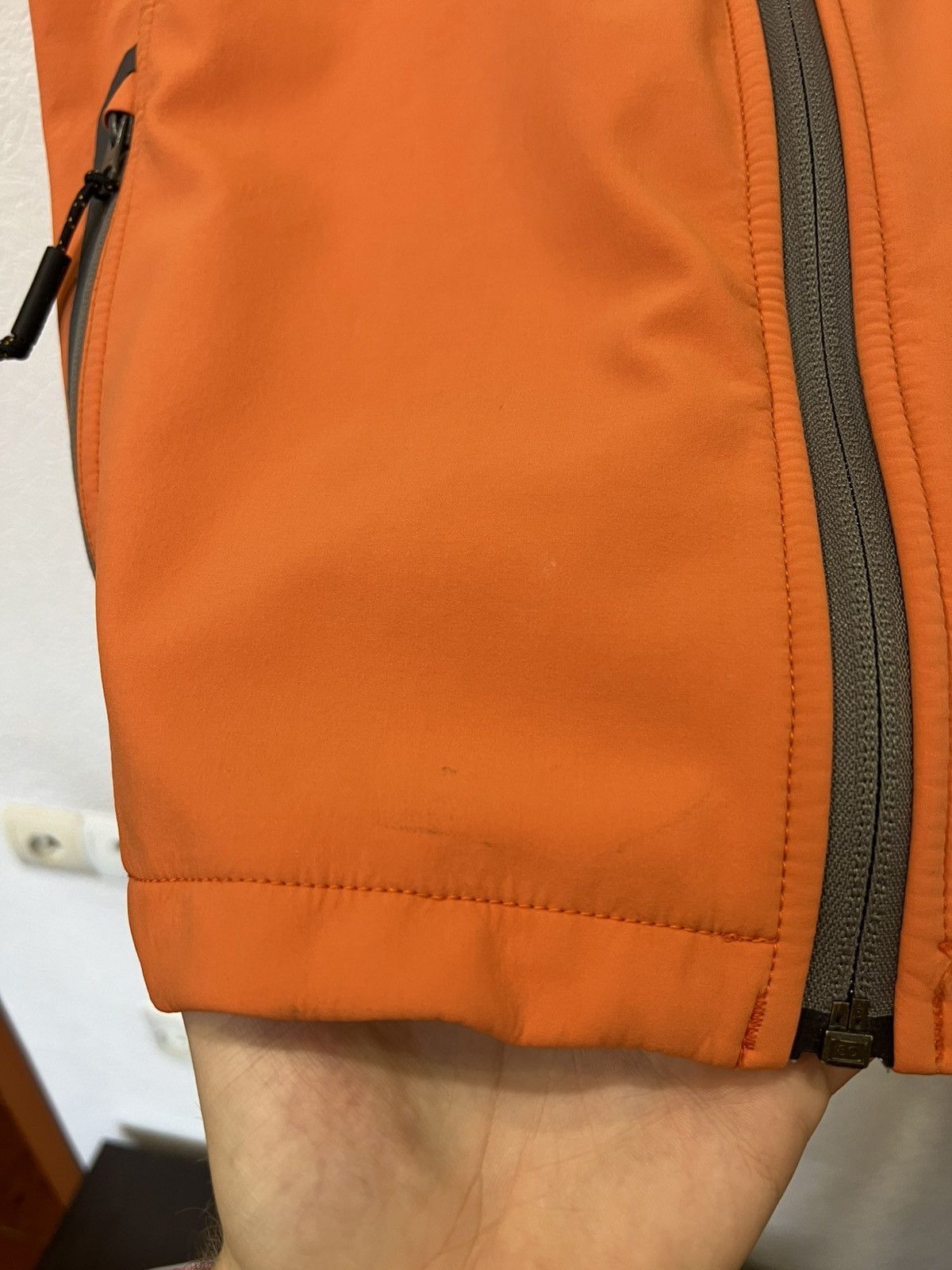 Carhartt Carhartt Vintage Orange Nylon Jacket Mens Size US S / EU 44-46 / 1 - 5 Thumbnail