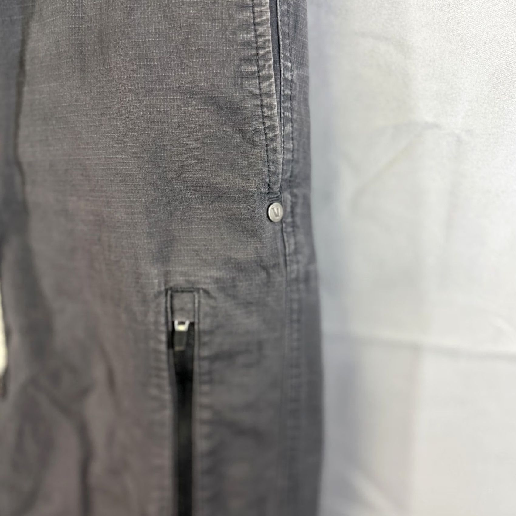 Vuori Vuori Pants Mens Small Gray V412 Organic Cotton Stretch Athletic Casual Joggers Size US 29 - 4 Thumbnail