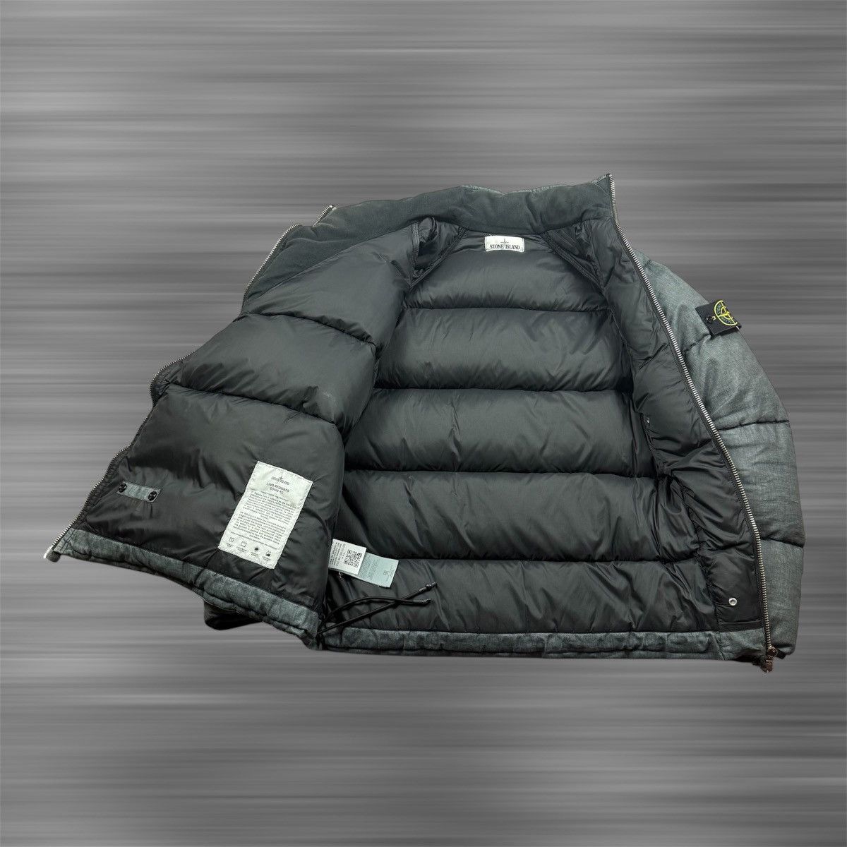 Stone Island STONE ISLAND ASYMETRICAL ZIP PUFFER JACKET Size US S / EU 44-46 / 1 - 3 Thumbnail