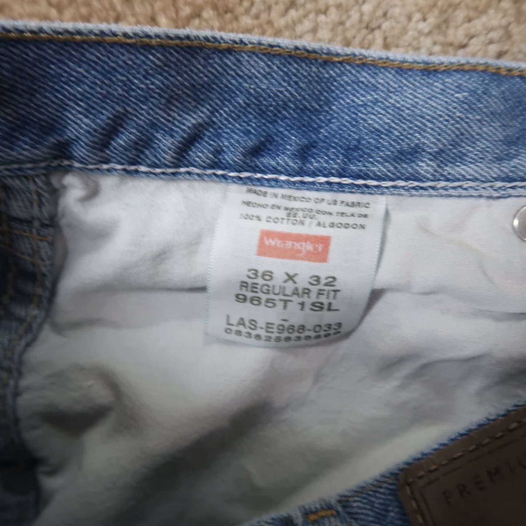 Wrangler Wrangler Relaxed Straight Jeans Men’s 36x32 Blue Denim pants Size US 36 / EU 52 - 3 Thumbnail