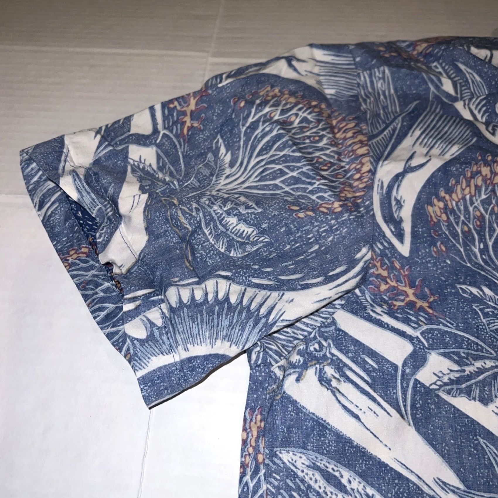 ALOHAS KAHALA HAWAIIAN ALOHA Blooming Trees Fish Pattern Pocket SHIRT Adult Medium New Size US M / EU 48-50 / 2 - 7 Thumbnail
