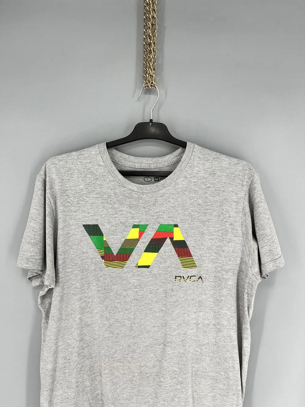 Band Tees RVCA Mens Grey Graphic Tee Skater Style Size US L / EU 52-54 / 3 - 6 Thumbnail