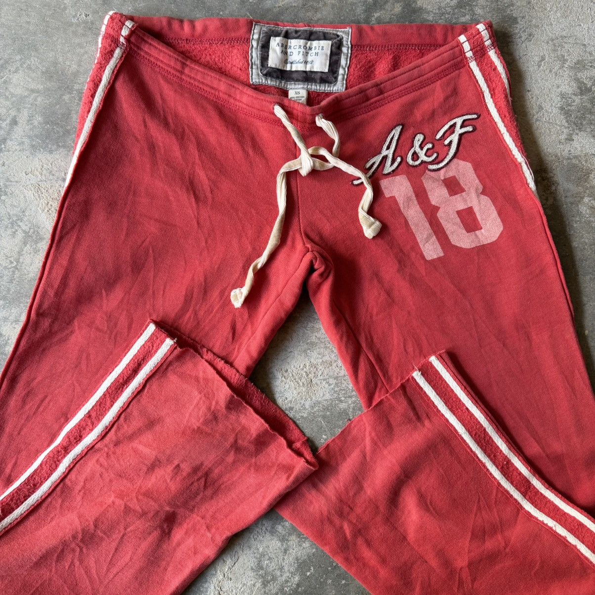 Abercrombie & Fitch Y2k Abercrombie & Fitch sweat pants🍒 Size 30" / US 8 / IT 44 - 7 Thumbnail