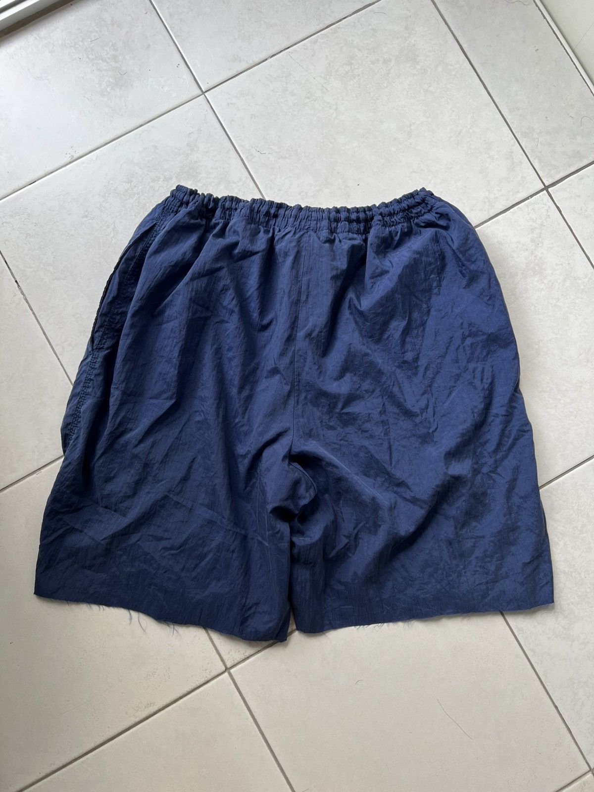 Nike Vintage Nike Navy Shorts Size US 32 / EU 48 - 7 Thumbnail