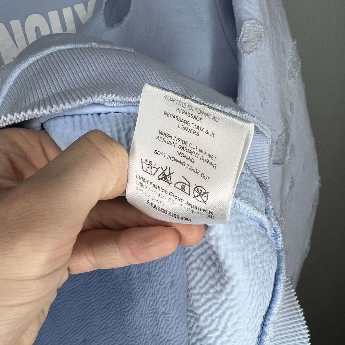 Givenchy Givenchy Distressed Sweatshirt Crewneck Baby Blue Big Logo Size US M / EU 48-50 / 2 - 8 Thumbnail