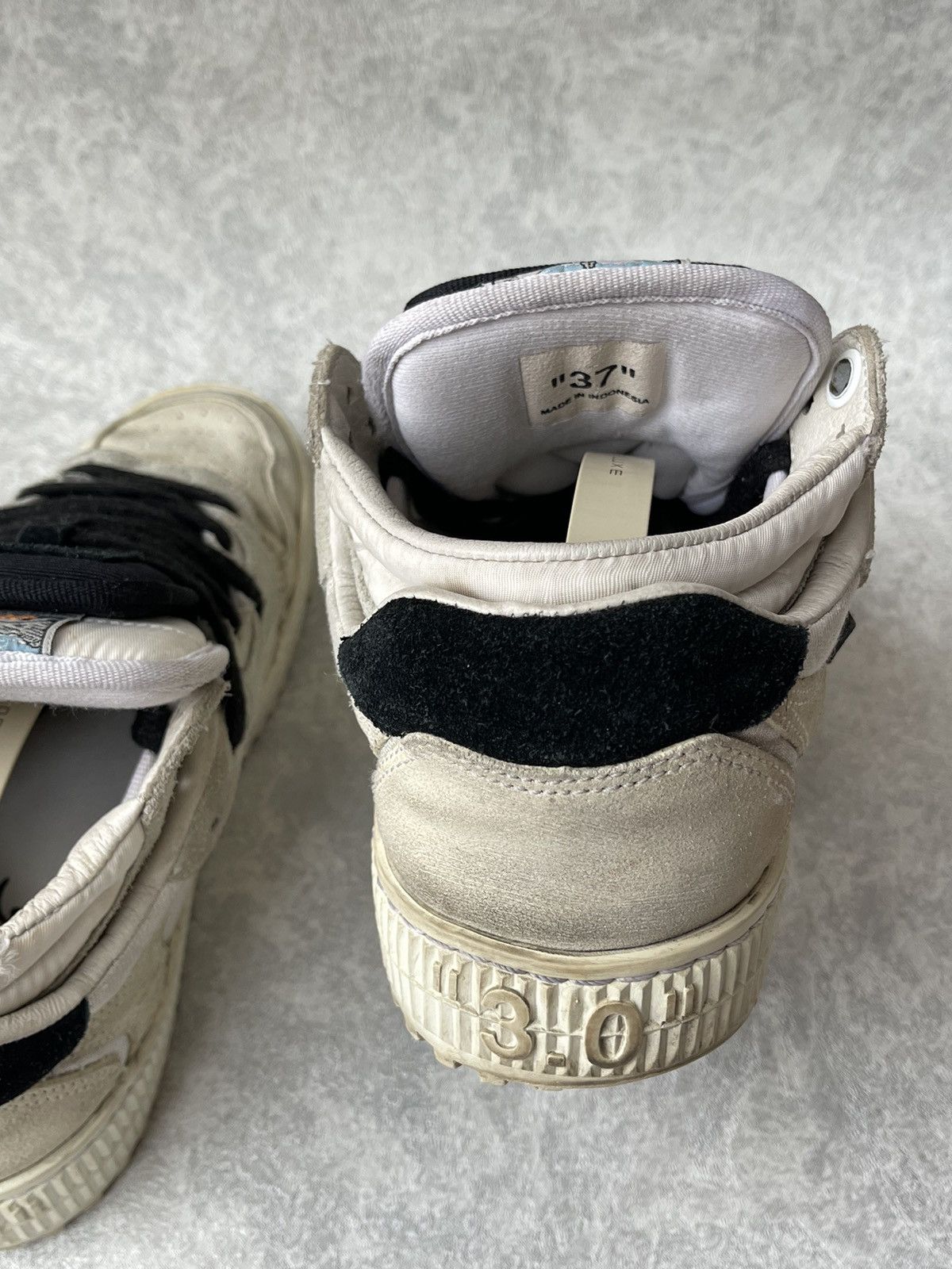 Off-White Off-White OFF Court Low 3.0 Sneakers Size 37 US 7 Size US 7 / IT 37 - 14 Thumbnail