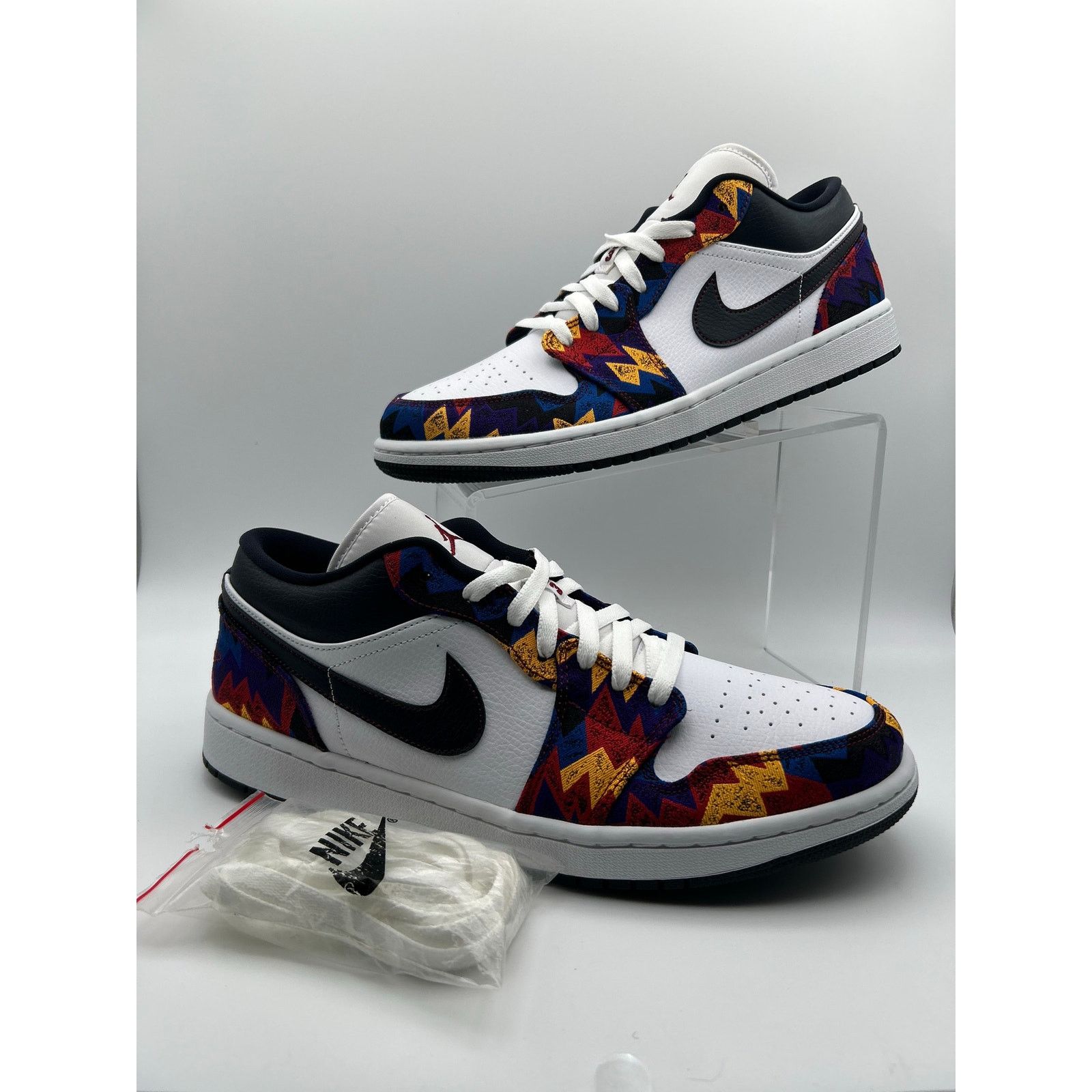Nike Nike Air Jordan 1 Low SE Nothing But Net Size 12 CZ8659-100 Size US 12 / EU 45 - 1 Thumbnail