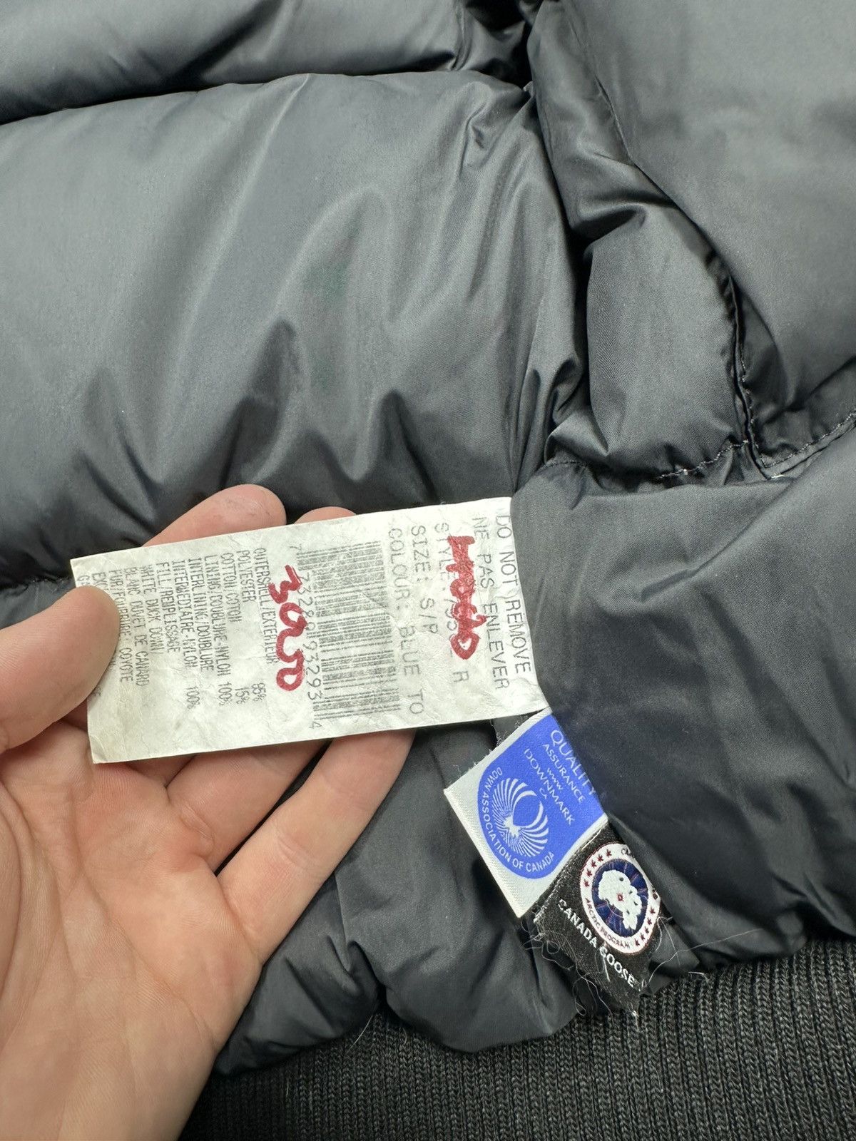 Canada Goose Canada Goose Chilliwack Fur Down Puffer Bomber Jacket Size S / US 4 / IT 40 - 15 Thumbnail