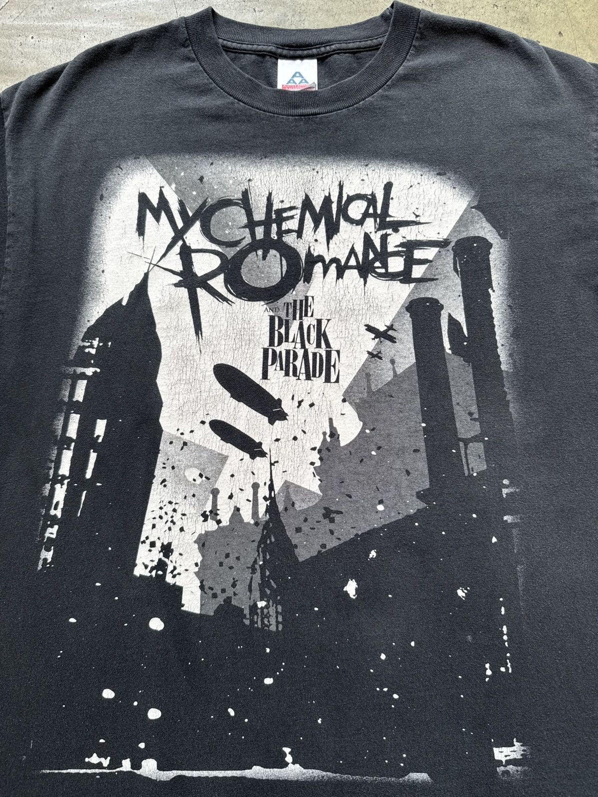Vintage VTG 2007 My Chemical Romance Black Parade Band Tee Shirt MCR Size US L / EU 52-54 / 3 - 3 Thumbnail