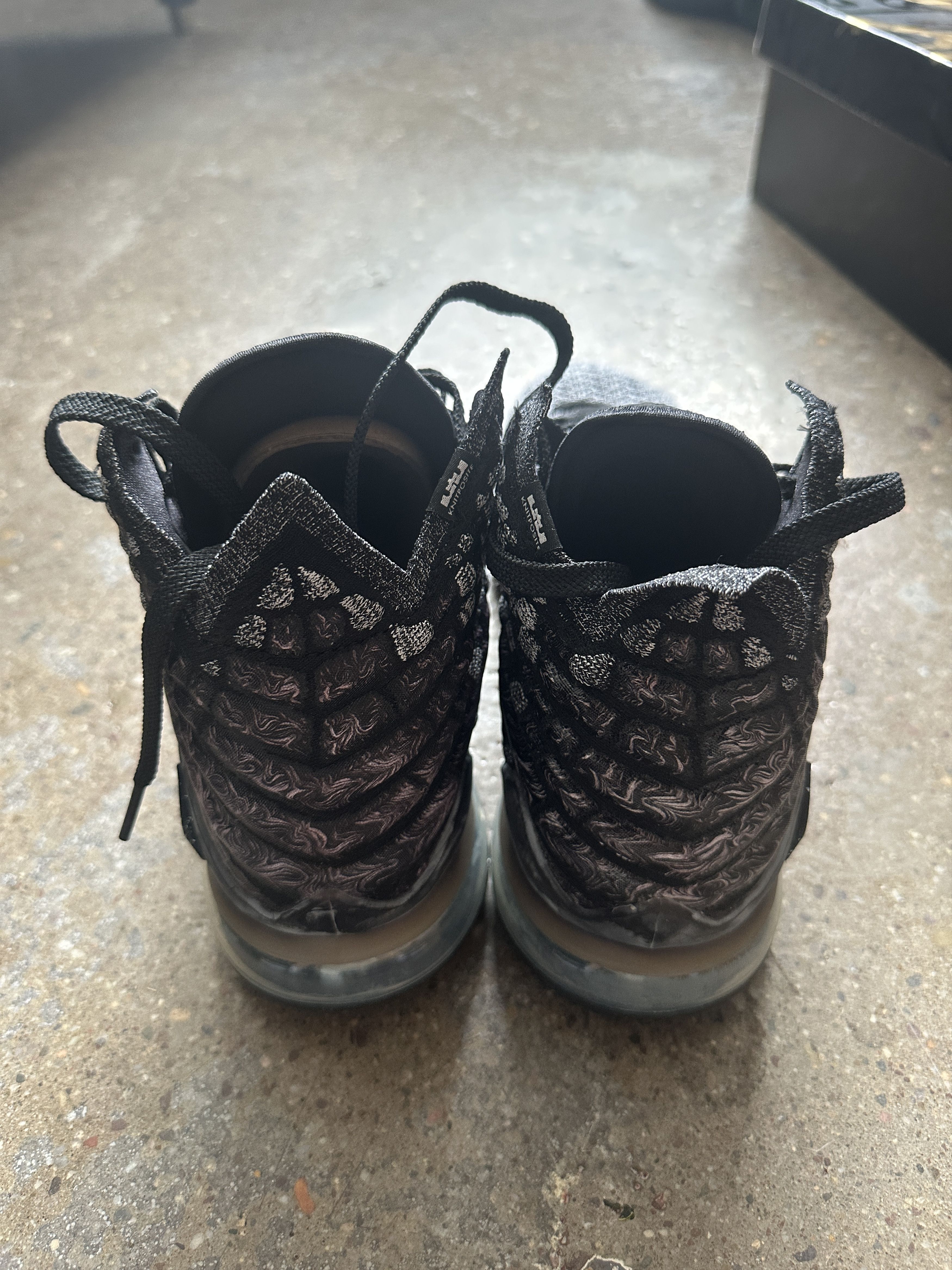 Nike Nike Men's Lebron 17 Black White / Oreo Size US 10 / EU 43 - 5 Thumbnail