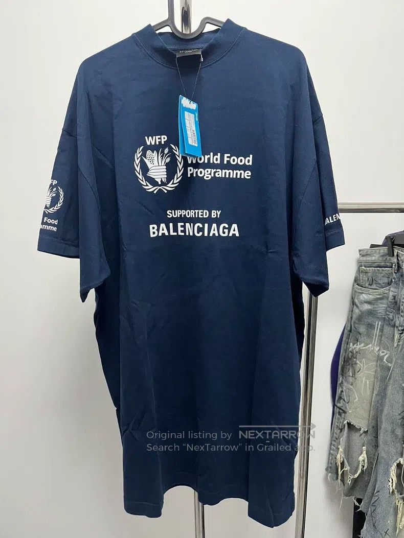 Balenciaga Balenciaga Charity Wheat Lettering Printed Round Neck Slim Size US L / EU 52-54 / 3 - 1 Thumbnail