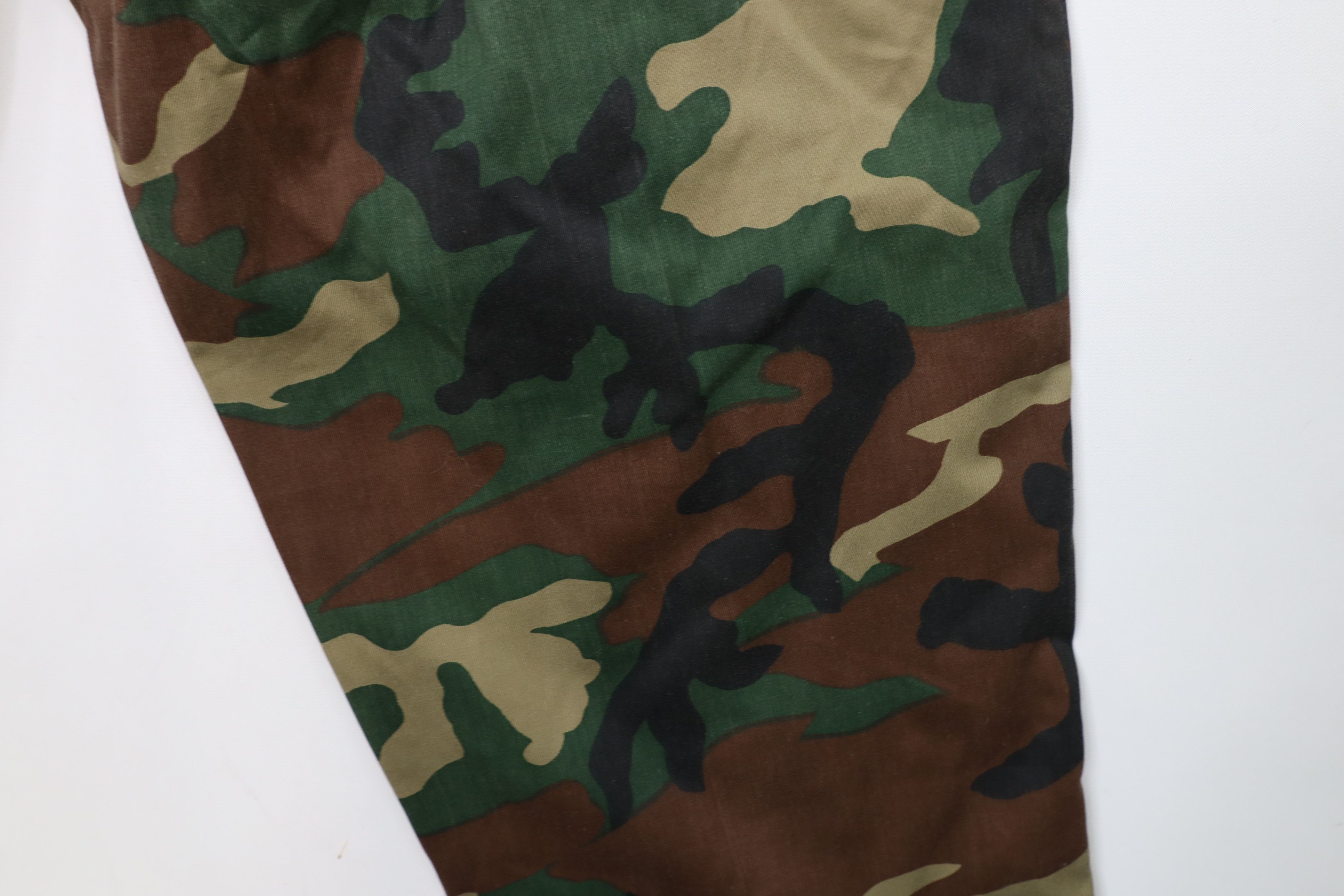 Vintage Vintage 90s Streetwear Wide Leg Woodland Camouflage Pants Size US 38 / EU 54 - 13 Thumbnail