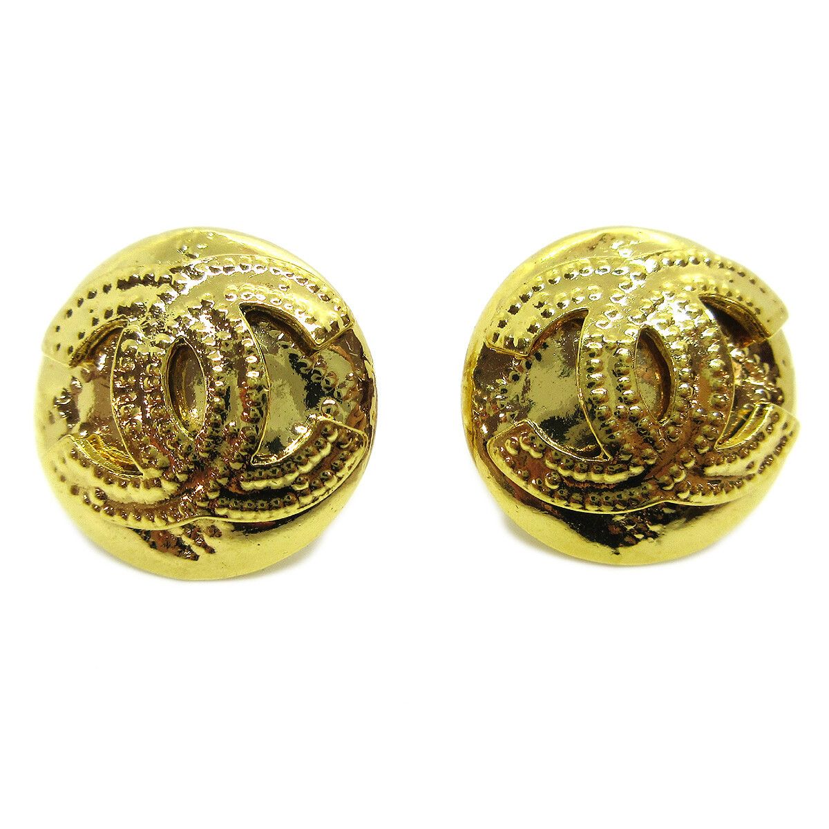 Chanel Chanel Vintage CC Round Clip-On Metal Size ONE SIZE - 1 Thumbnail
