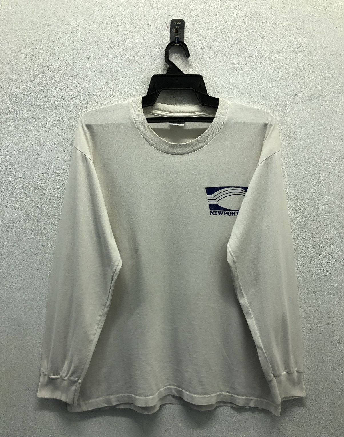 Vintage Vintage Anvil Newport 1993 Regatta Made In Usa Shirt Size US L / EU 52-54 / 3 - 2 Thumbnail