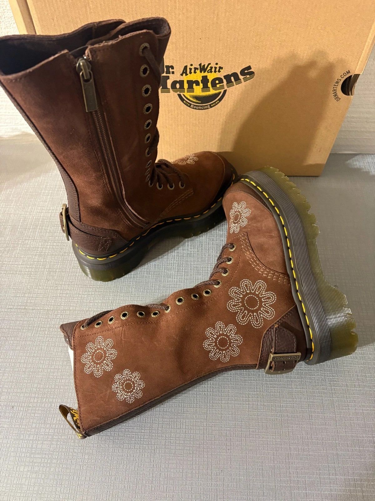 Dr. Martens DR. MARTENS 1B99 DUNNET FLOWER E.H Suede PLATFORM BOOTS Size US 11 / IT 41 - 7 Thumbnail
