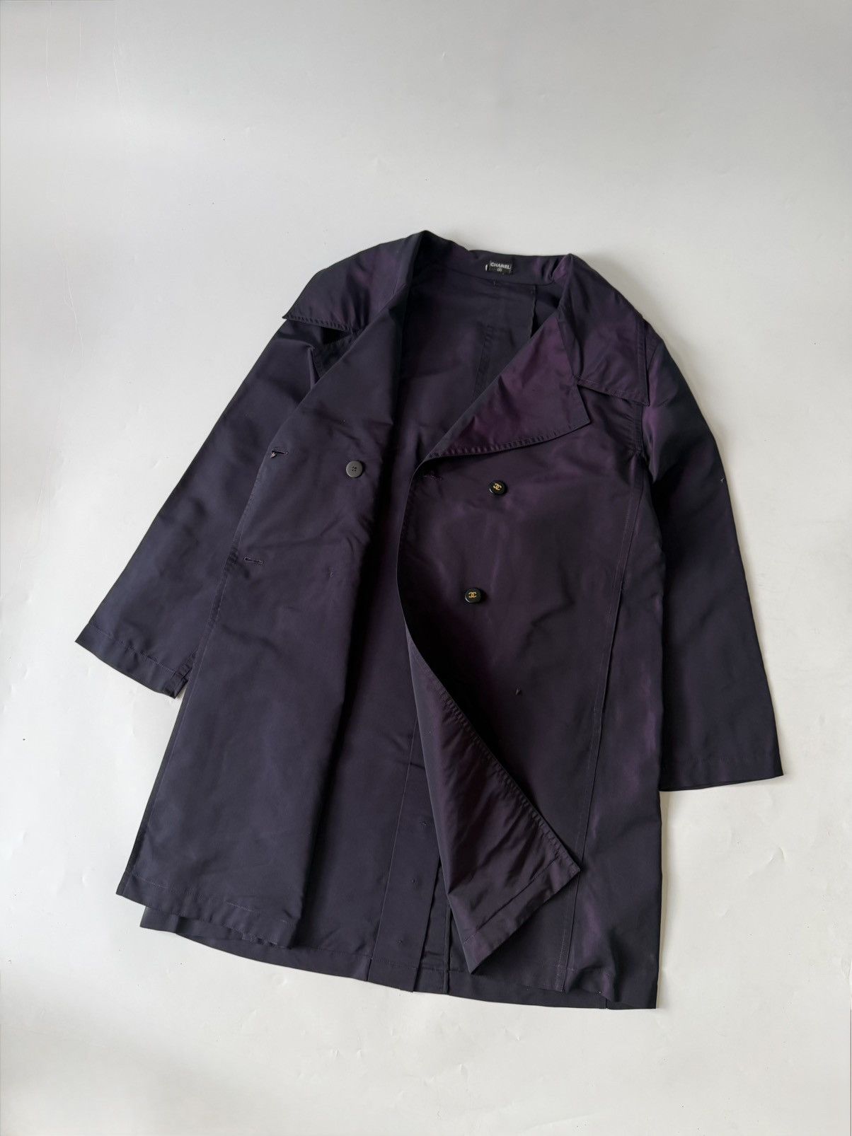 Chanel Chanel Double-Breasted Purple Coat Size L / US 10 / IT 46 - 3 Thumbnail