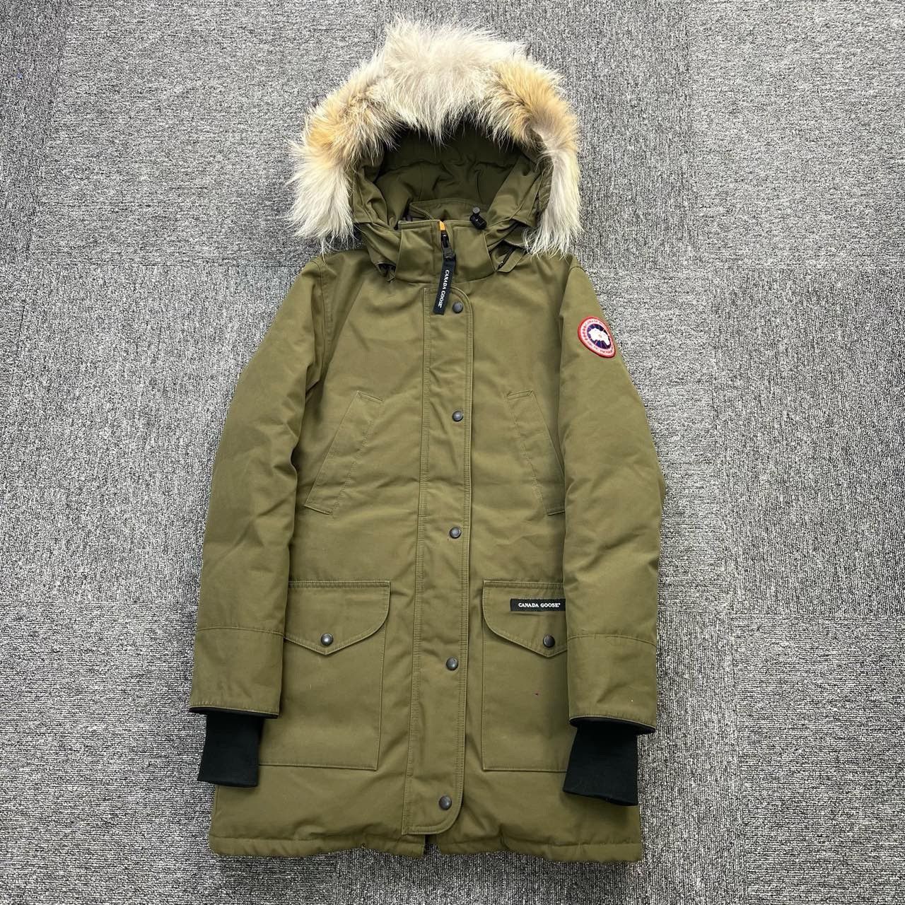 Canada Goose Canada Goose Women's Parka Down Jacket XS Size XS / US 0-2 / IT 36-38 - 1 Thumbnail