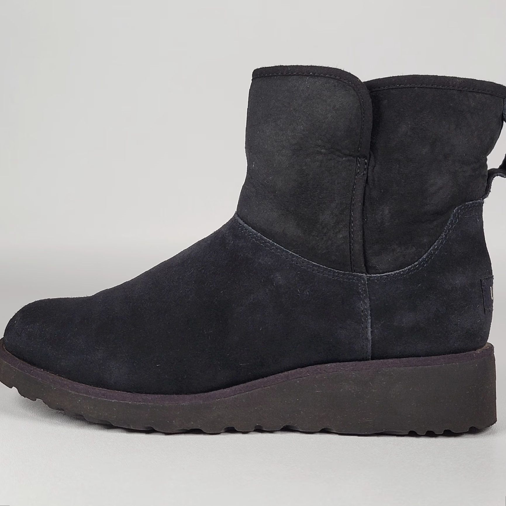 Ugg VINTAGE UGG Kristin Ankle Boots Black Suede 1012497 Women's Size 9.5/39.5 Leather Sheepskin Lining Slip-On Wedge Heel Size US 10 / IT 40 - 6 Thumbnail