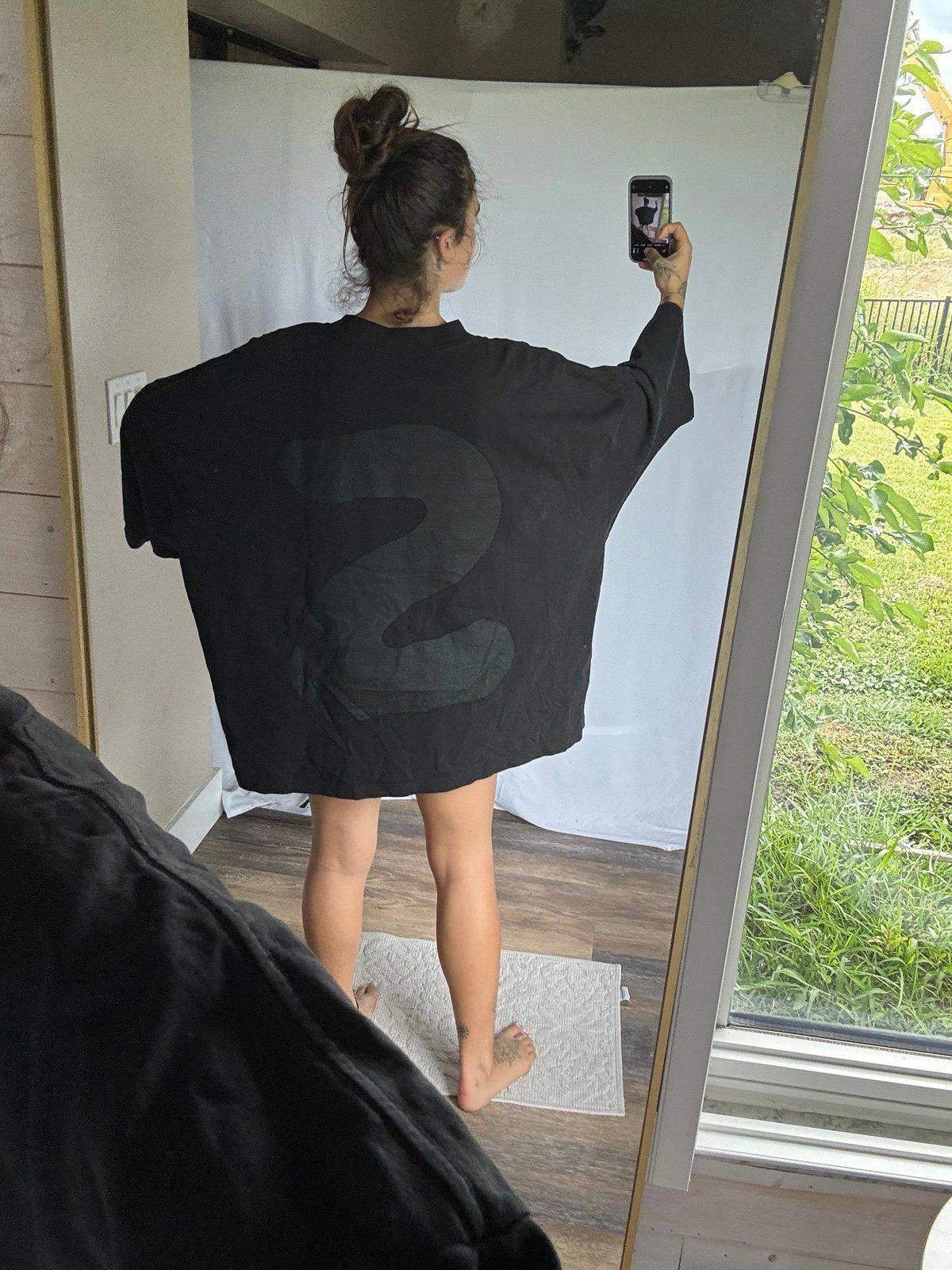 Designer Kanye West Merch Size US XXL / EU 58 / 5 - 6 Thumbnail