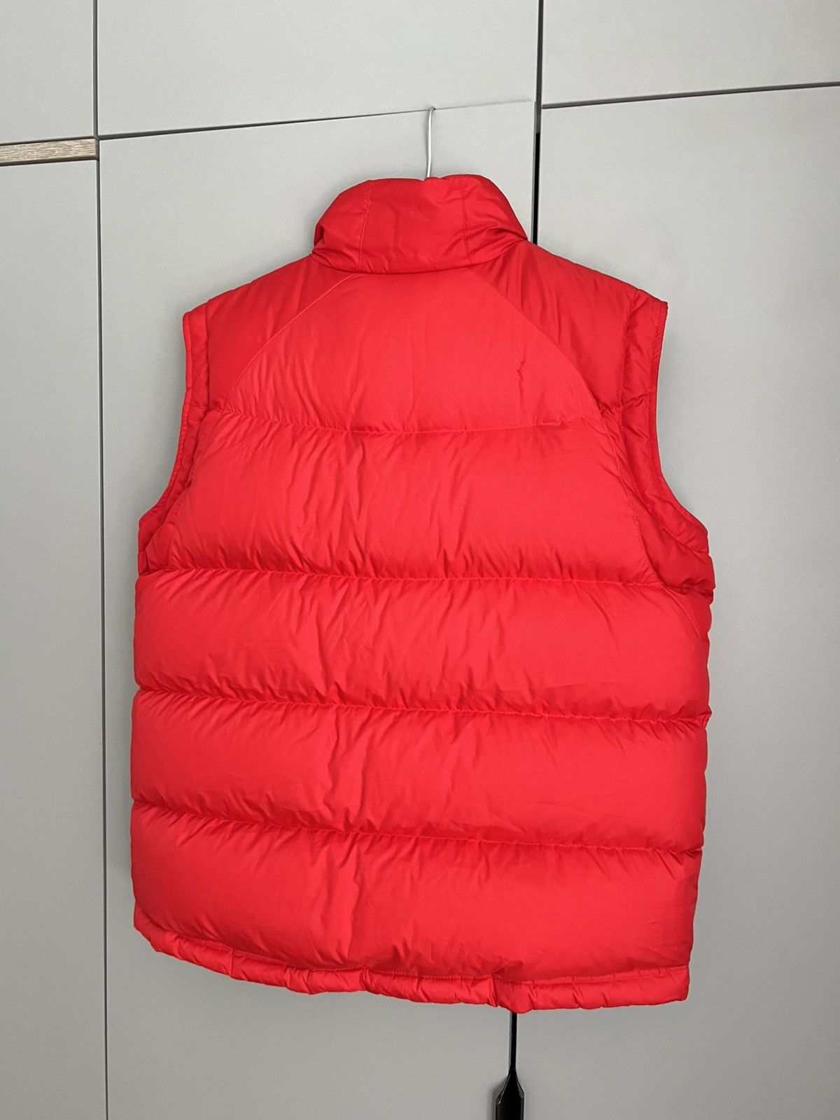 Nike Vintage Nike Mens Goose Down Puffer Vest Size US M / EU 48-50 / 2 - 11 Thumbnail