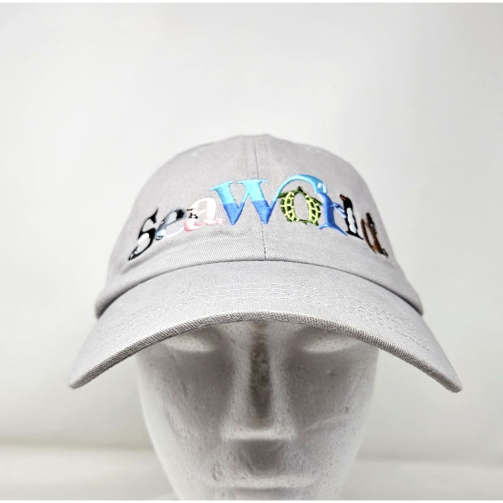 Vintage Seaworld Hat Baseball Cap Strapback Dad Outdoor NWT Gray One Size Men Adjustable Size ONE SIZE - 2 Thumbnail