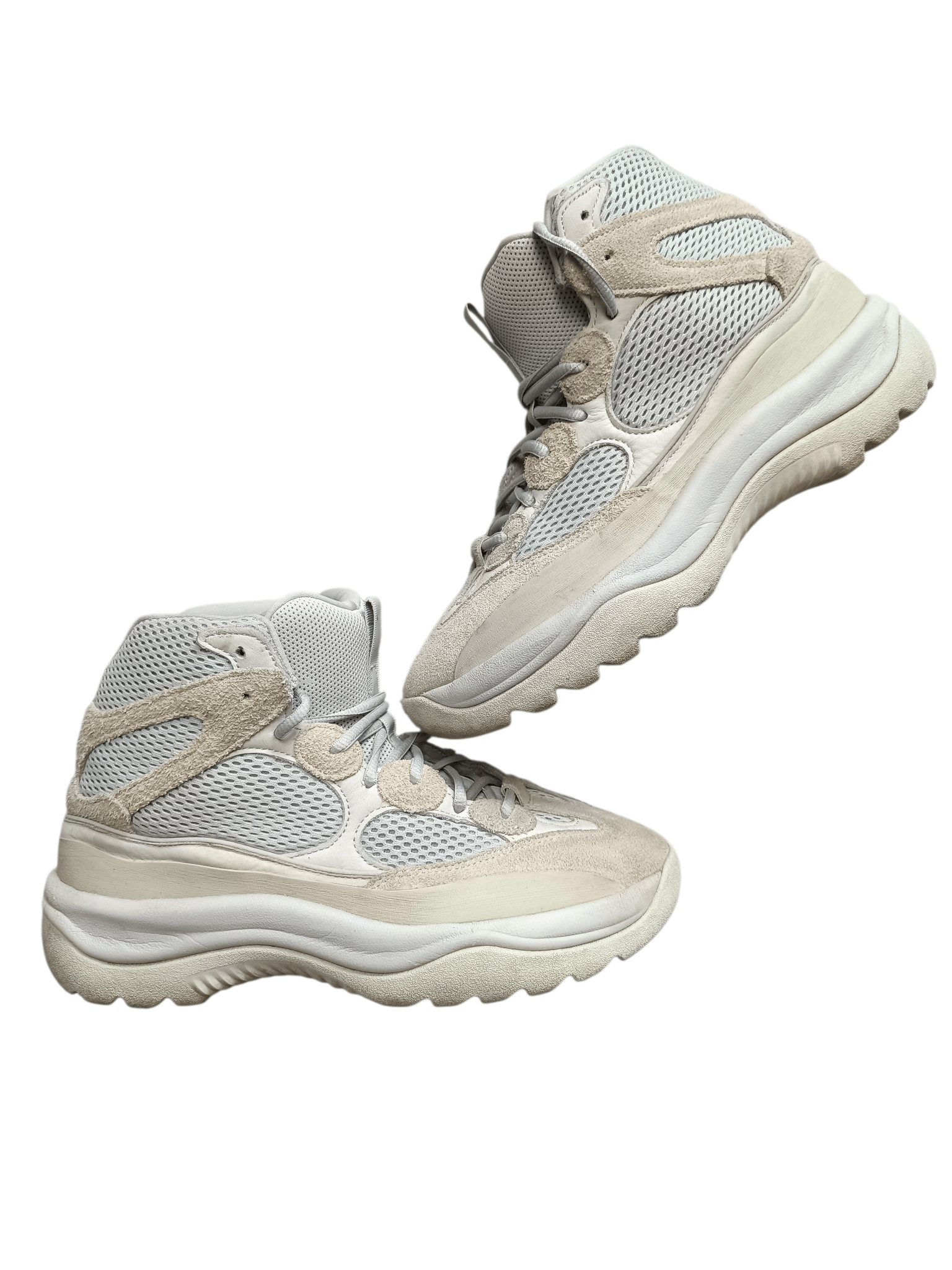 Yeezy Yeezy 500 Desert Boots Salt Size US 11 / EU 44 - 1 Thumbnail