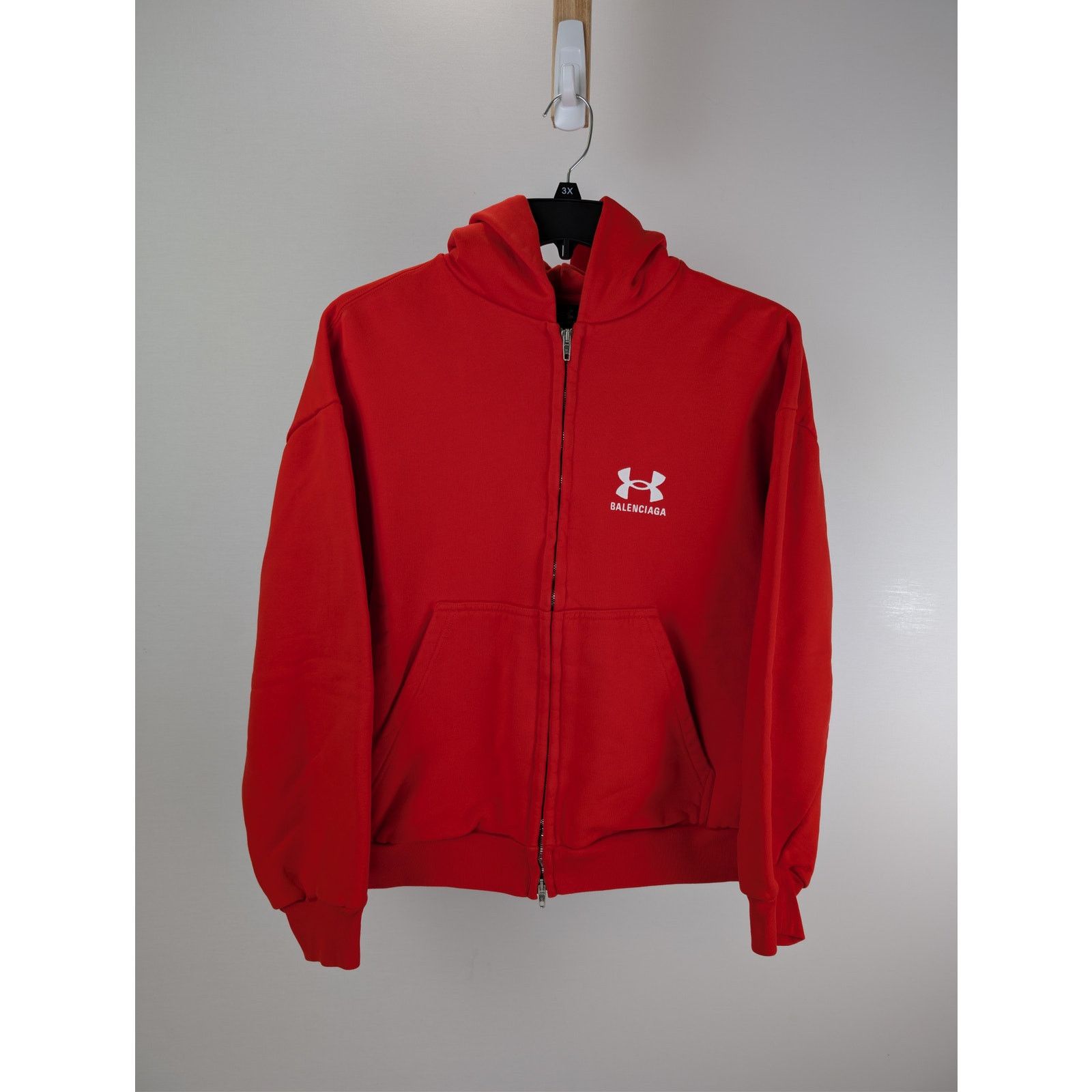 Balenciaga × Under Armour o1rshd1 Zip up Hoodie in Red Size US S / EU 44-46 / 1 - 8 Thumbnail