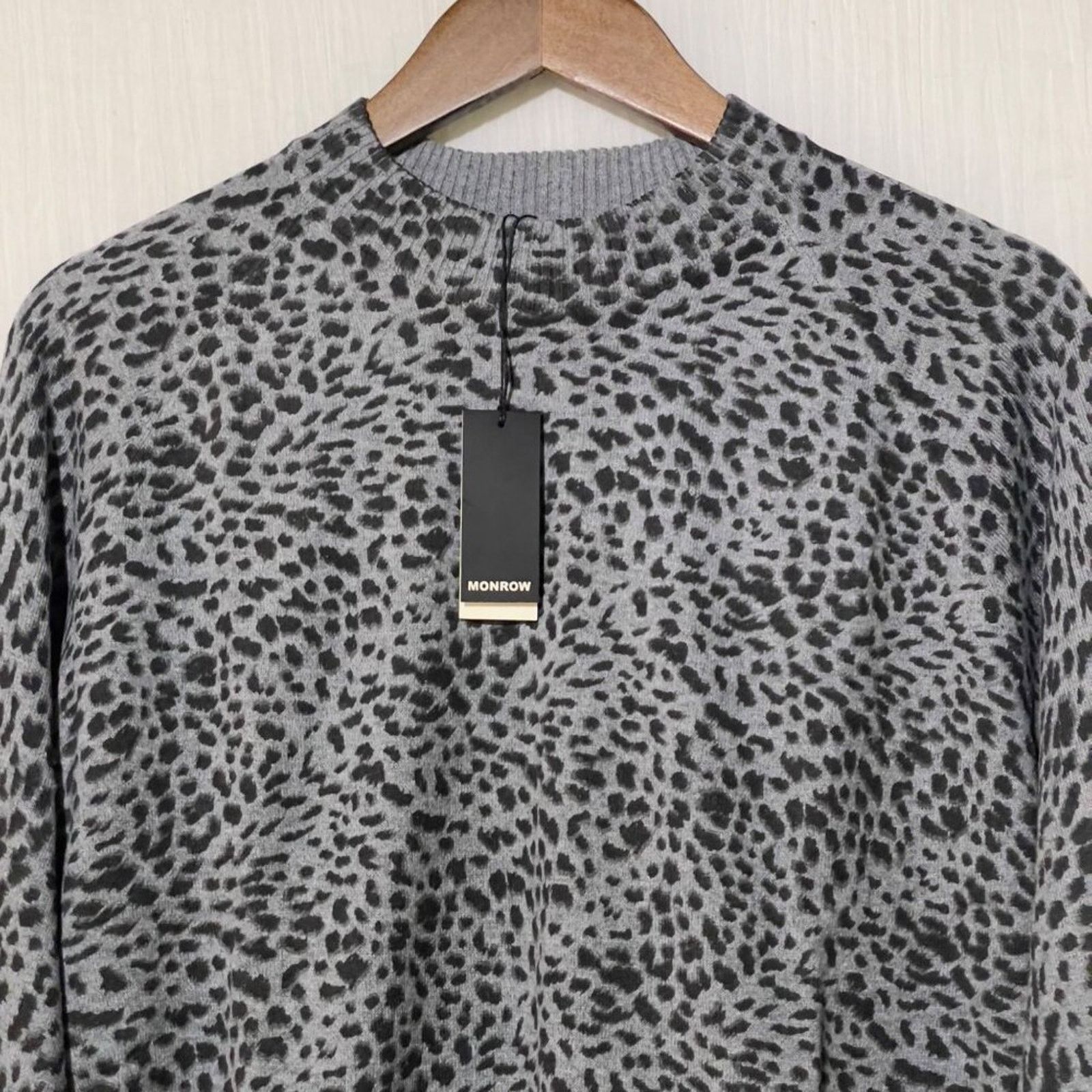 MONROW Monrow · Medium · Leopard Mock Neck Pullover Cotton Cashmere Size M / US 6-8 / IT 42-44 - 4 Thumbnail