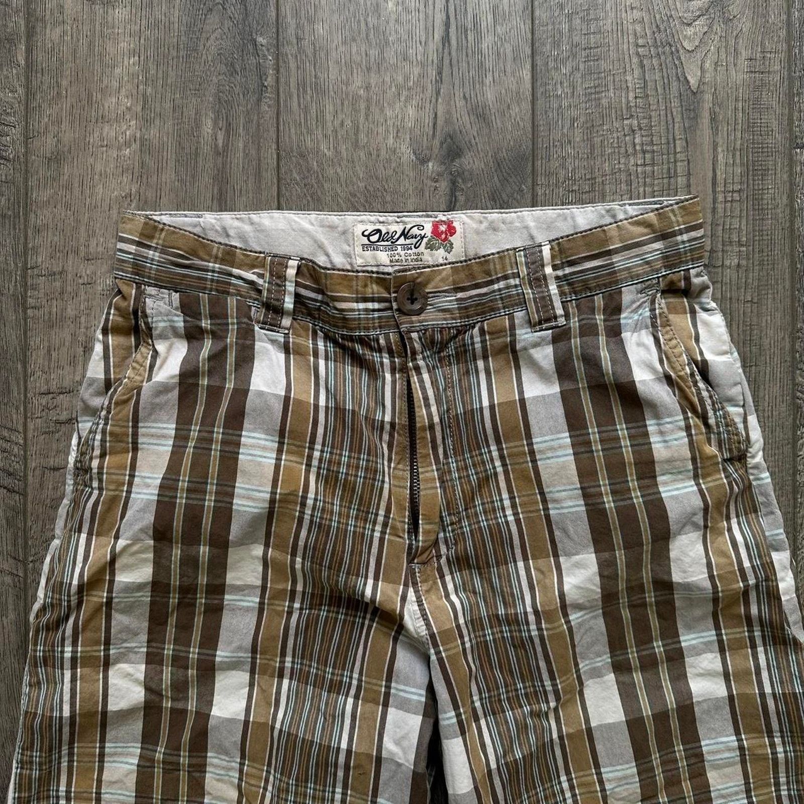 Old Navy × Vintage Vintage Y2K 00s Old Navy Basic Preppy Plaid Skater Shorts Size US 28 / EU 44 - 1 Thumbnail