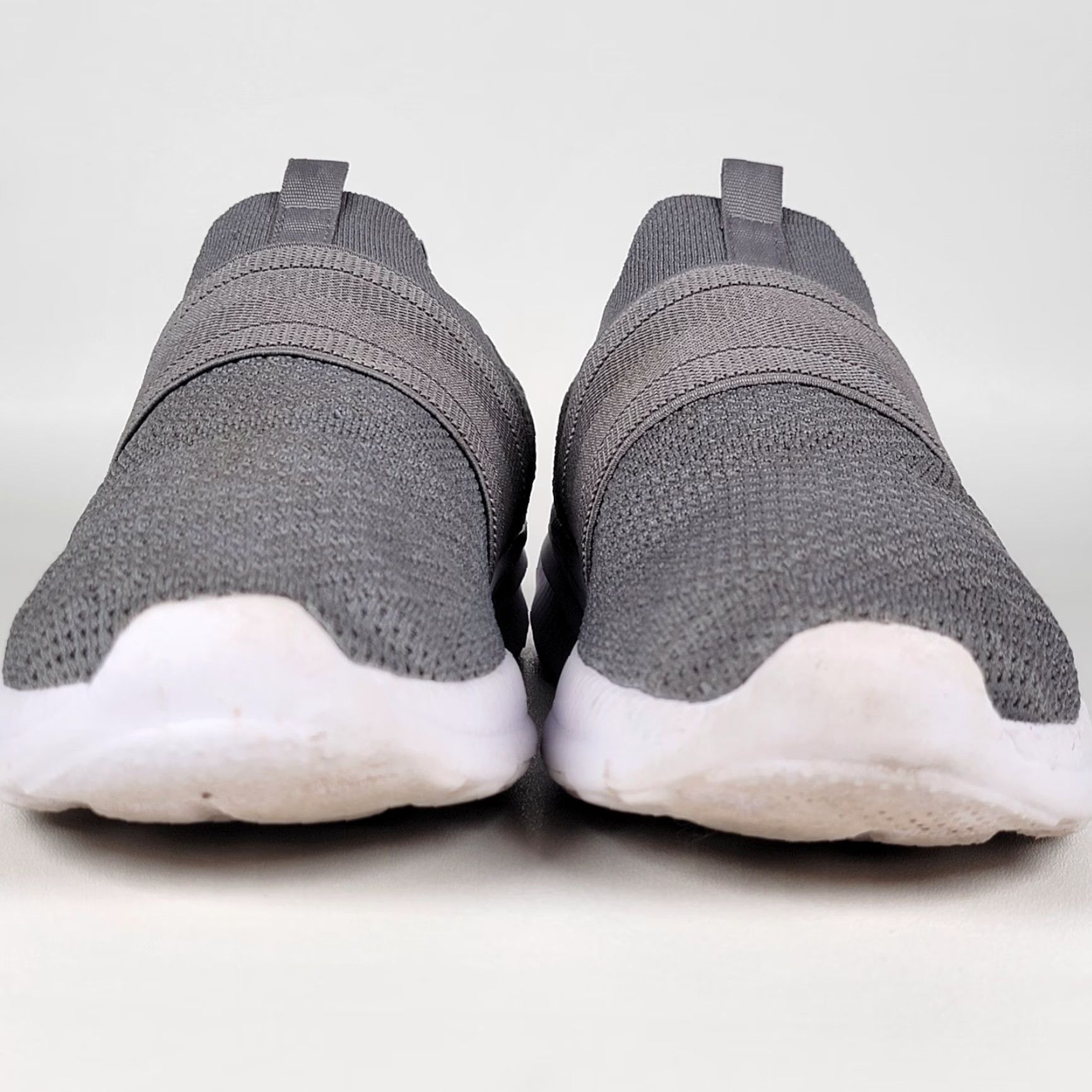 Athletic Works Athletic Works Men's Gray Banded Knit Upper Low Top Slip-on Sneakers Size 10 Athletic Shoes Mens Size US M / EU 48-50 / 2 - 3 Thumbnail