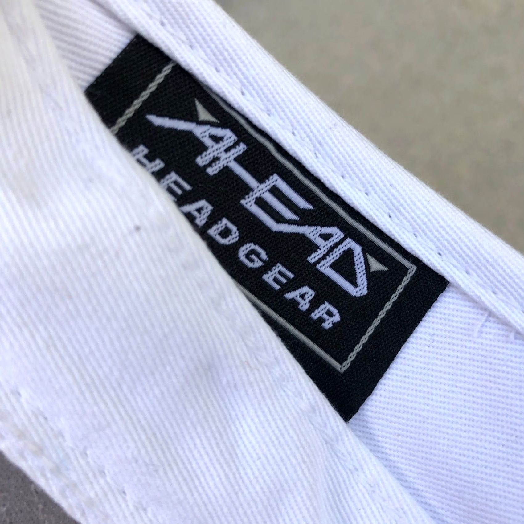 Vintage AHEAD HEADGEAR Reynolds Lake Oconee Visor Hat Men's One Size White Cap Golf Visor Adjustable Cotton Size ONE SIZE - 4 Thumbnail