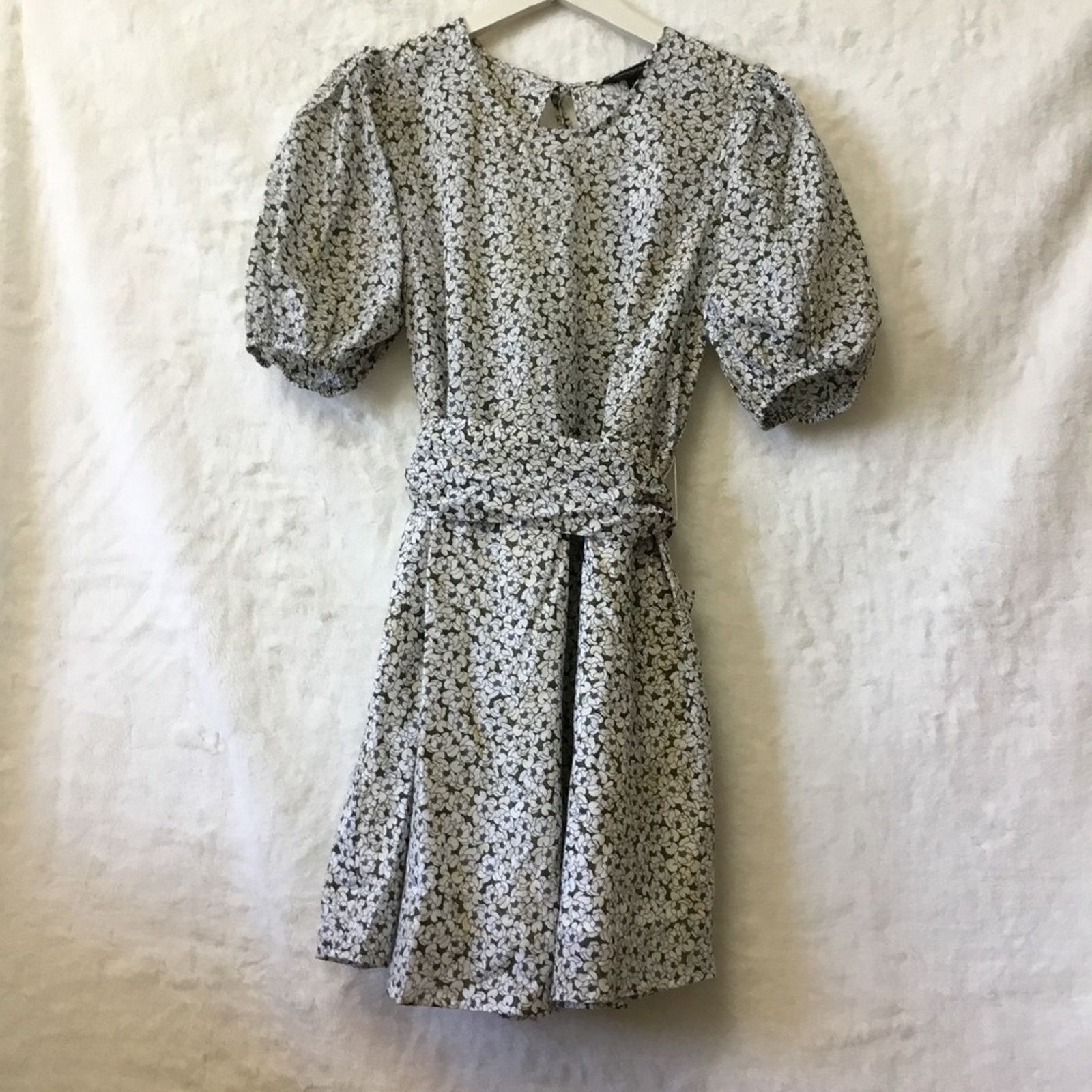 Banana Republic Banana Republic Floral Puff-Sleeve Belted Cotton Dress Size M / US 6-8 / IT 42-44 - 9 Thumbnail