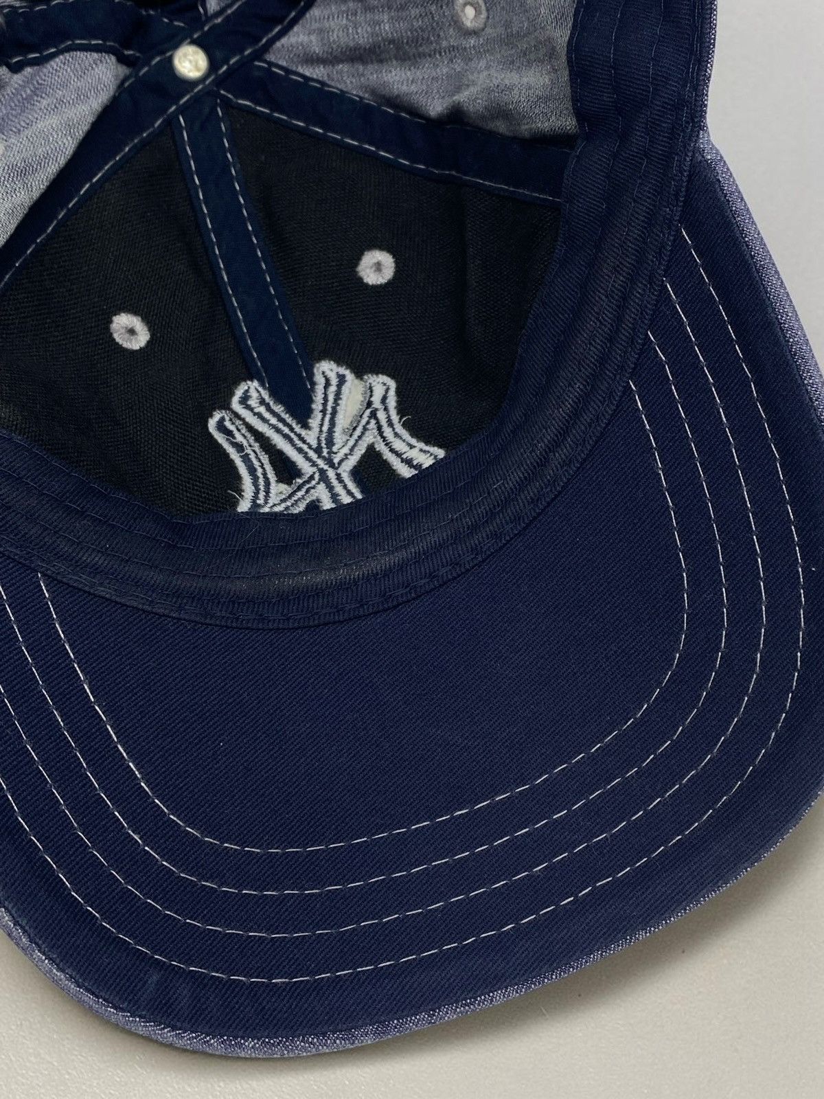 New York Yankees Vintage 90s New York Yankees Denim Cap SnapBack y2k Size ONE SIZE - 10 Thumbnail