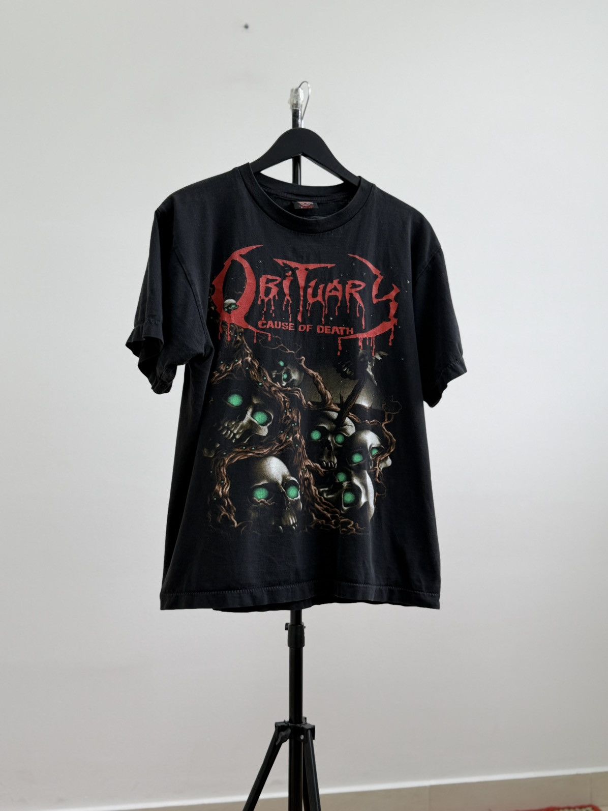 Band Tees Vintage Obituary Cause Of Death Pile Of Skull Band T-Shirt Size US M / EU 48-50 / 2 - 3 Thumbnail