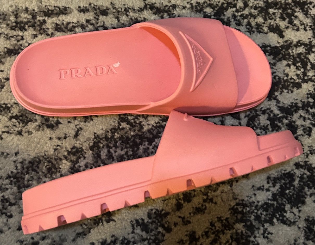 Prada Prada Rubber Slipper size 39 Size US 9 / IT 39 - 2 Thumbnail