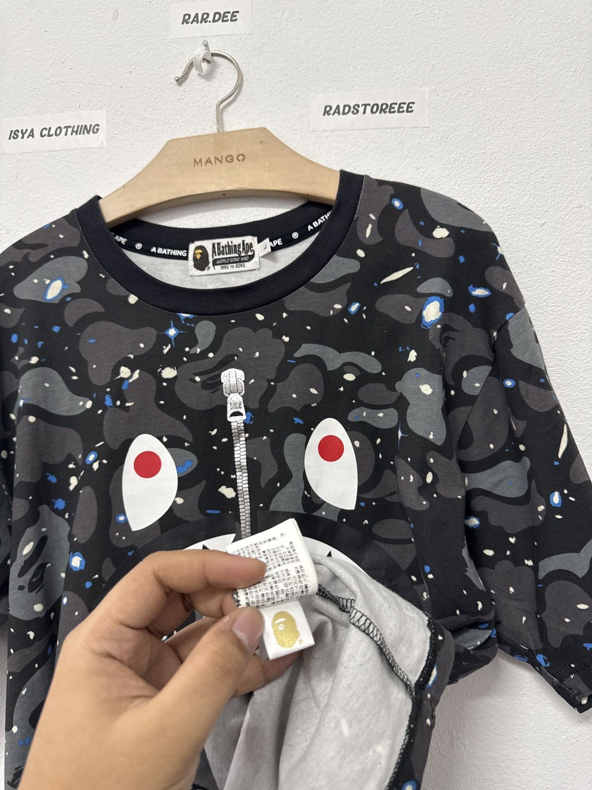 Bape A Bathing Ape Shark Glow In the Dark Tee Size US L / EU 52-54 / 3 - 6 Thumbnail