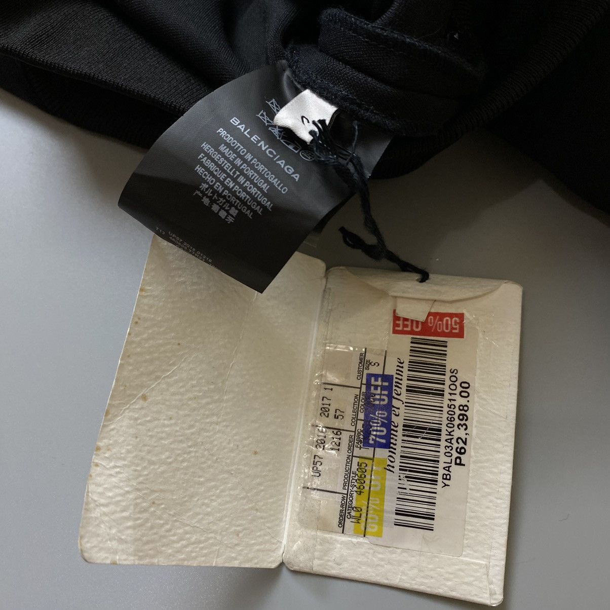Balenciaga SS17 Demna Gvasalia era Balenciaga power shoulder jacket Size US S / EU 44-46 / 1 - 13 Thumbnail