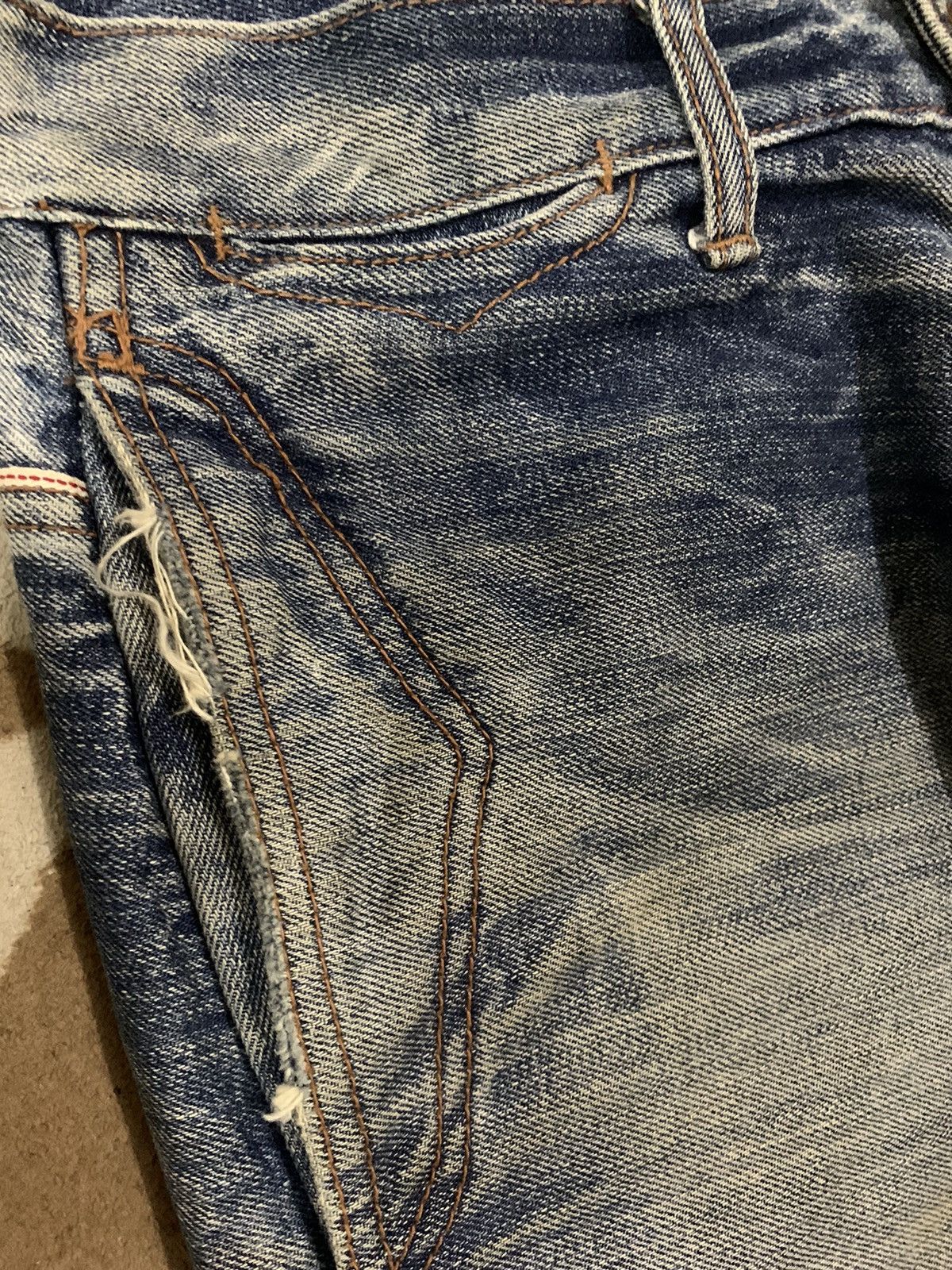 Hysteric Glamour Vintage Sacrifice Japan Selvedge Acid Wash Buckle Back Jeans Size US 30 / EU 46 - 6 Thumbnail