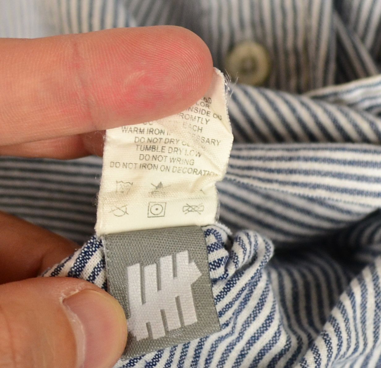 Undefeated Undefeated Striped Oxford Shirt LA Size US L / EU 52-54 / 3 - 8 Thumbnail