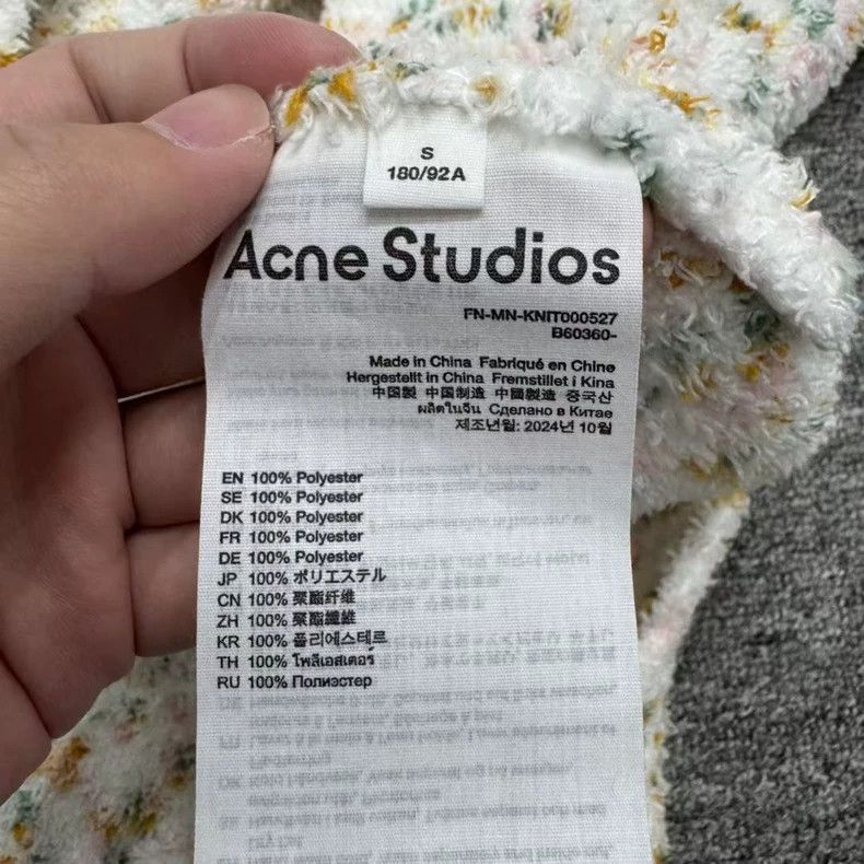 Acne Studios acne studios Spray-printed rainbow sweater 2504-Nextarrow Size US S / EU 44-46 / 1 - 6 Thumbnail
