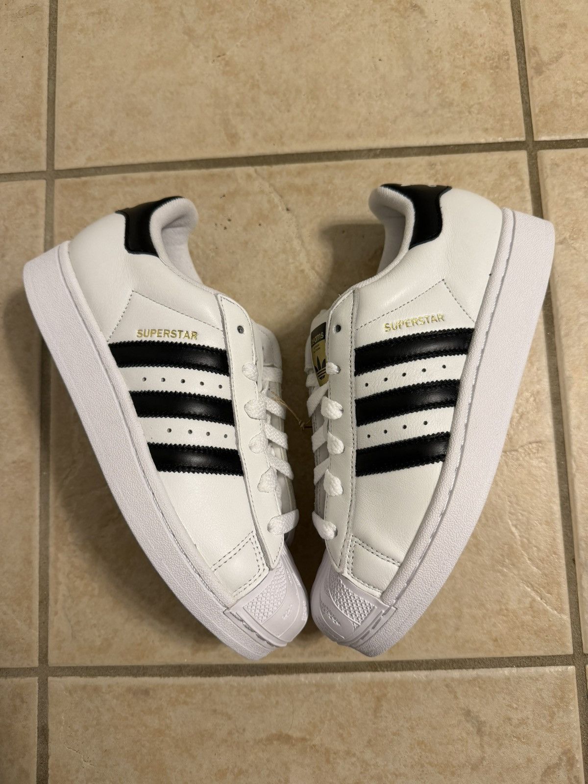 Adidas Adidas x BEAMS Superstar Size US 6.5 / EU 39-40 - 1 Thumbnail