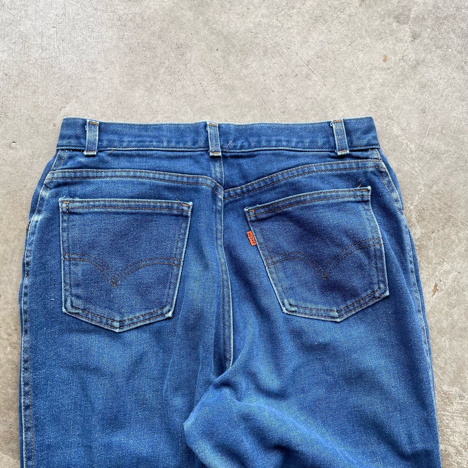 Vintage VINTAGE 70S ORANGE TAB FLARED LEVIS DARKWASH 30X28 Size US 30 / EU 46 - 8 Thumbnail