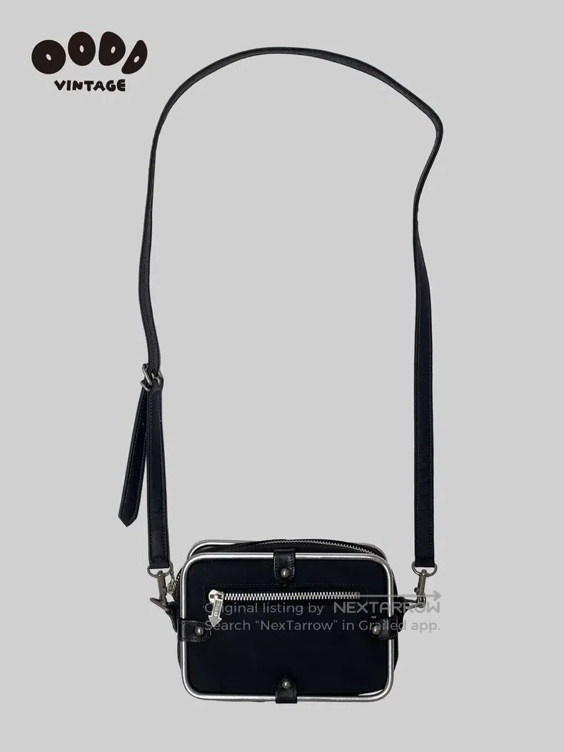 Louis Vuitton Louis Vuitton Jean Paul Gaultier JPG metal frame small sho Size ONE SIZE - 2 Thumbnail