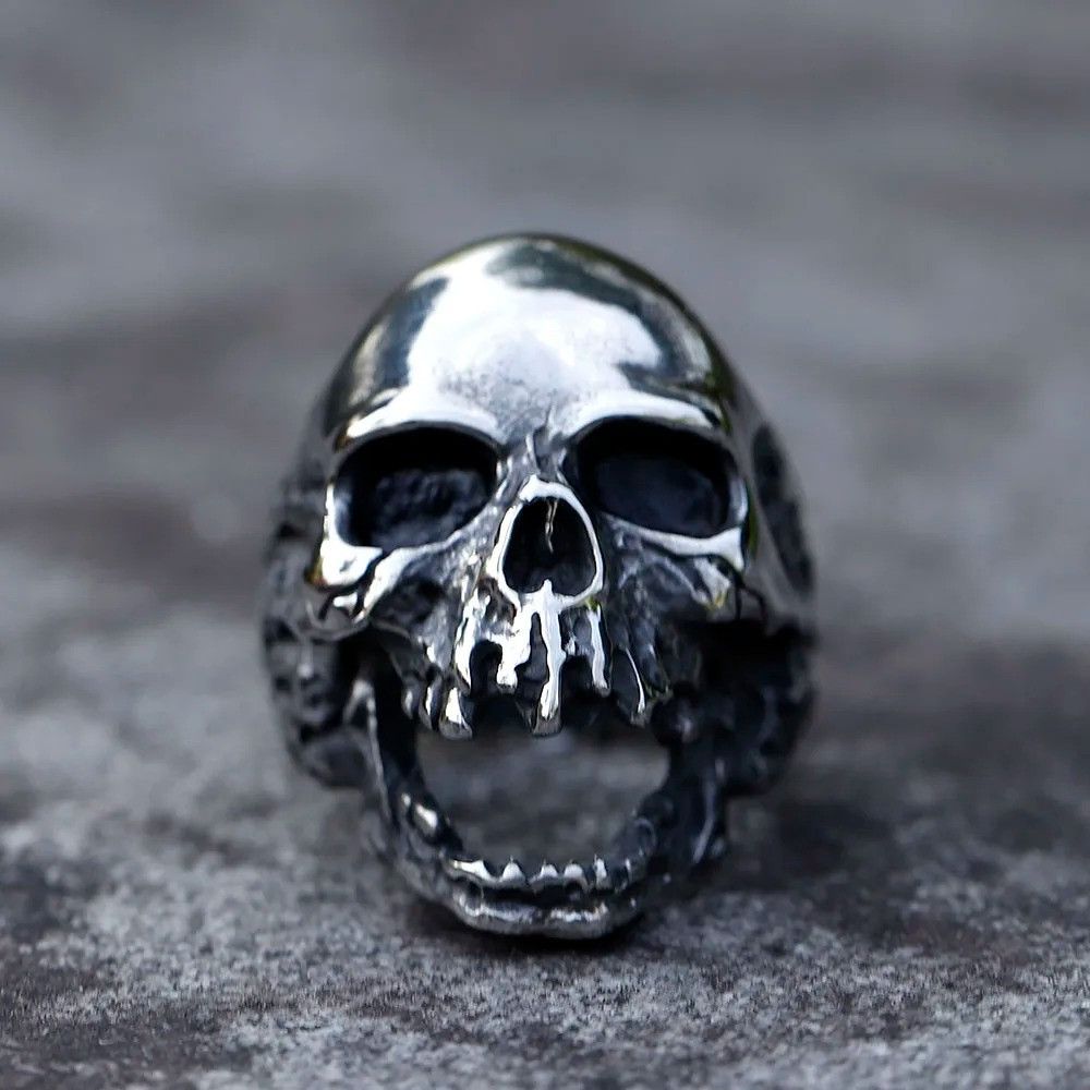 Jewelry Large Skull Ring Size ONE SIZE - 2 Thumbnail