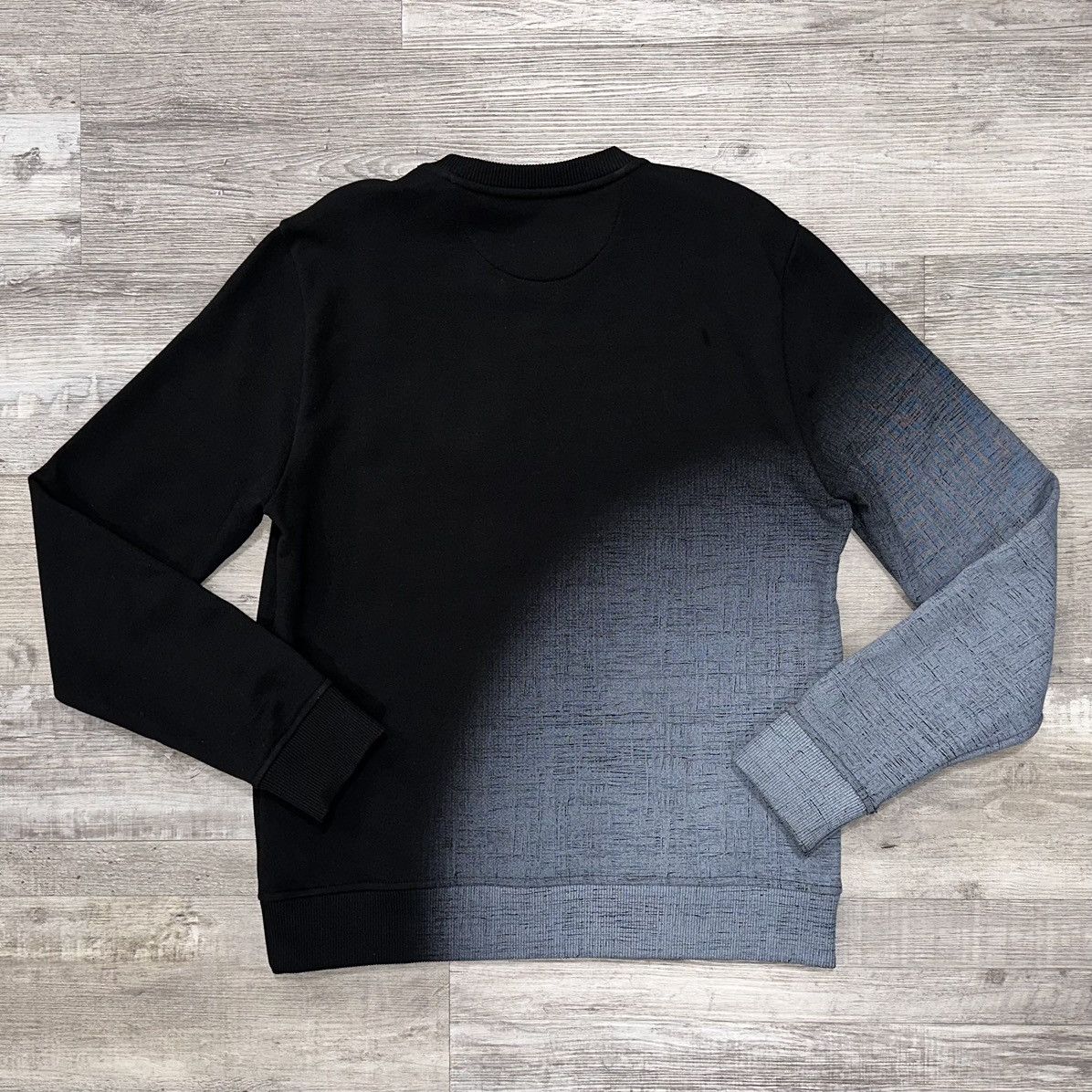 Fendi FENDI BLACK GREY OMBRÉ LOGO EMBOSSED PULLOVER SWEATER SIZE S Size US S / EU 44-46 / 1 - 5 Thumbnail