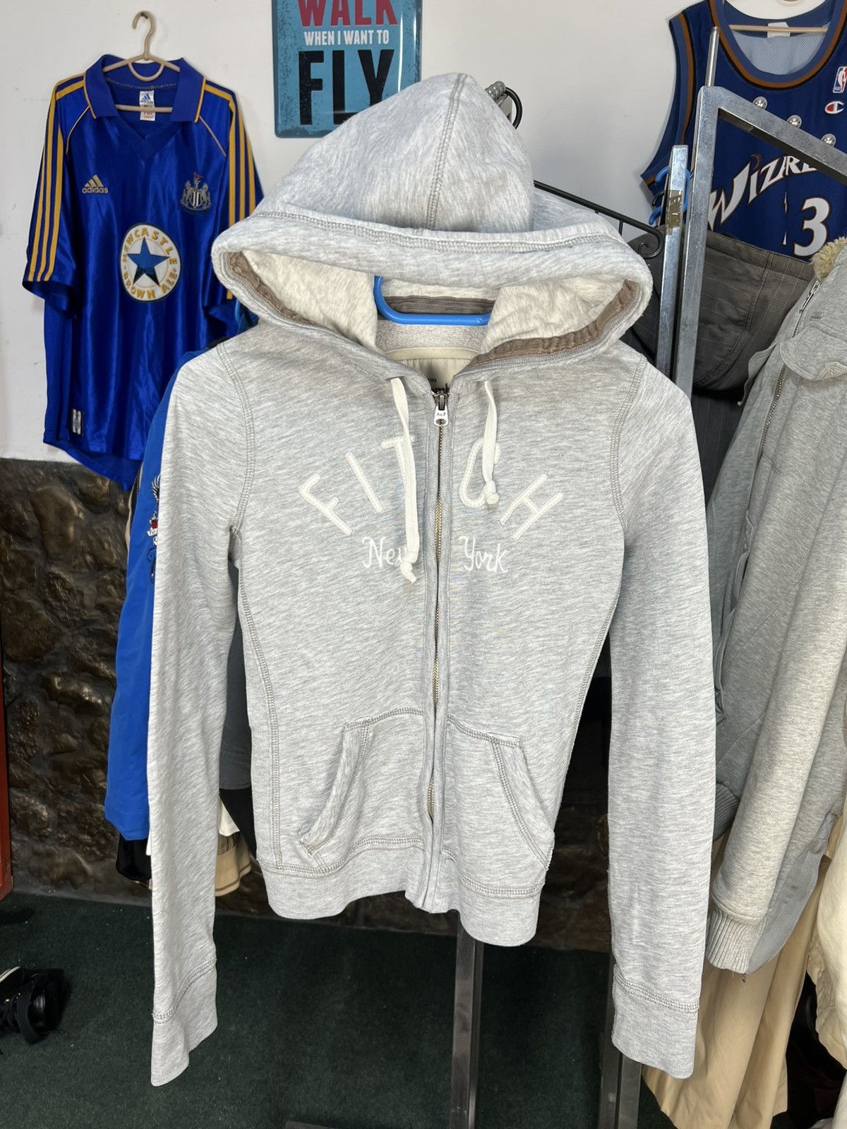 Abercrombie & Fitch Vintage Y2K/2000s Abercrombie & Fitch Zip Hoodie! Size S Size S / US 4 / IT 40 - 6 Thumbnail