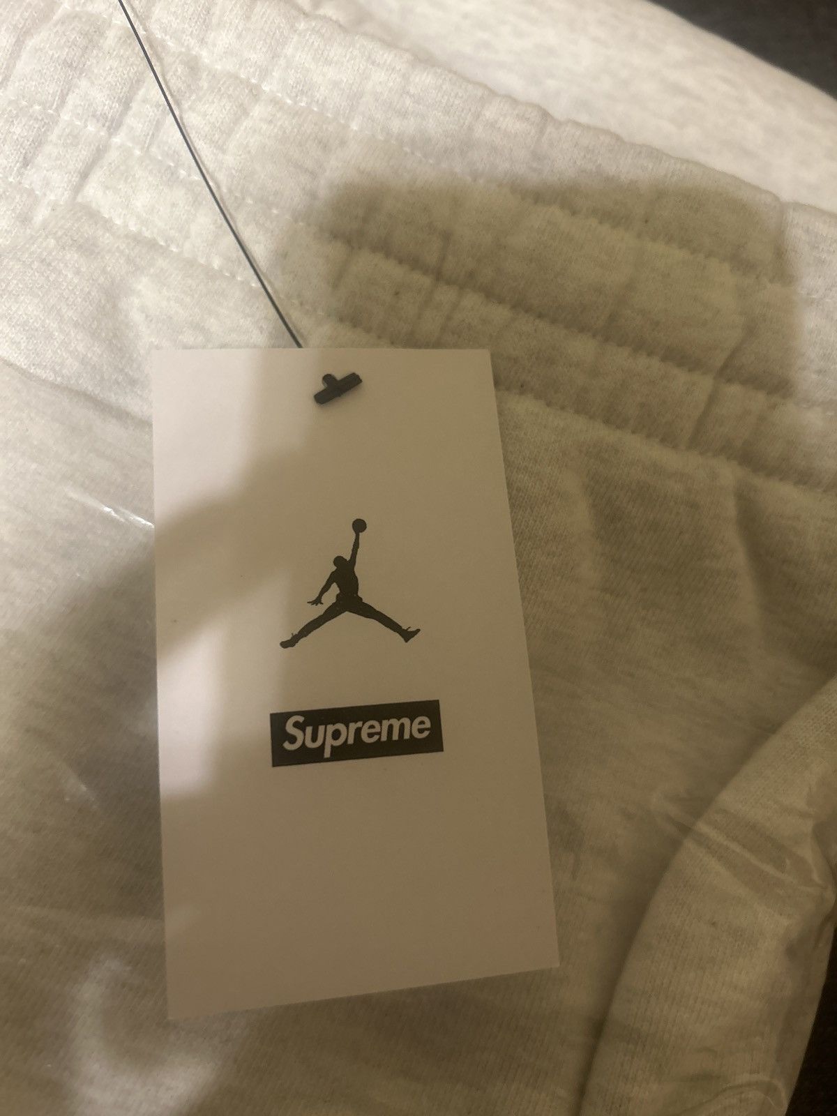 Jordan Brand × Supreme Supreme Jordan Sweatpant (FW24) Ash Grey size L Size US 34 / EU 50 - 6 Thumbnail